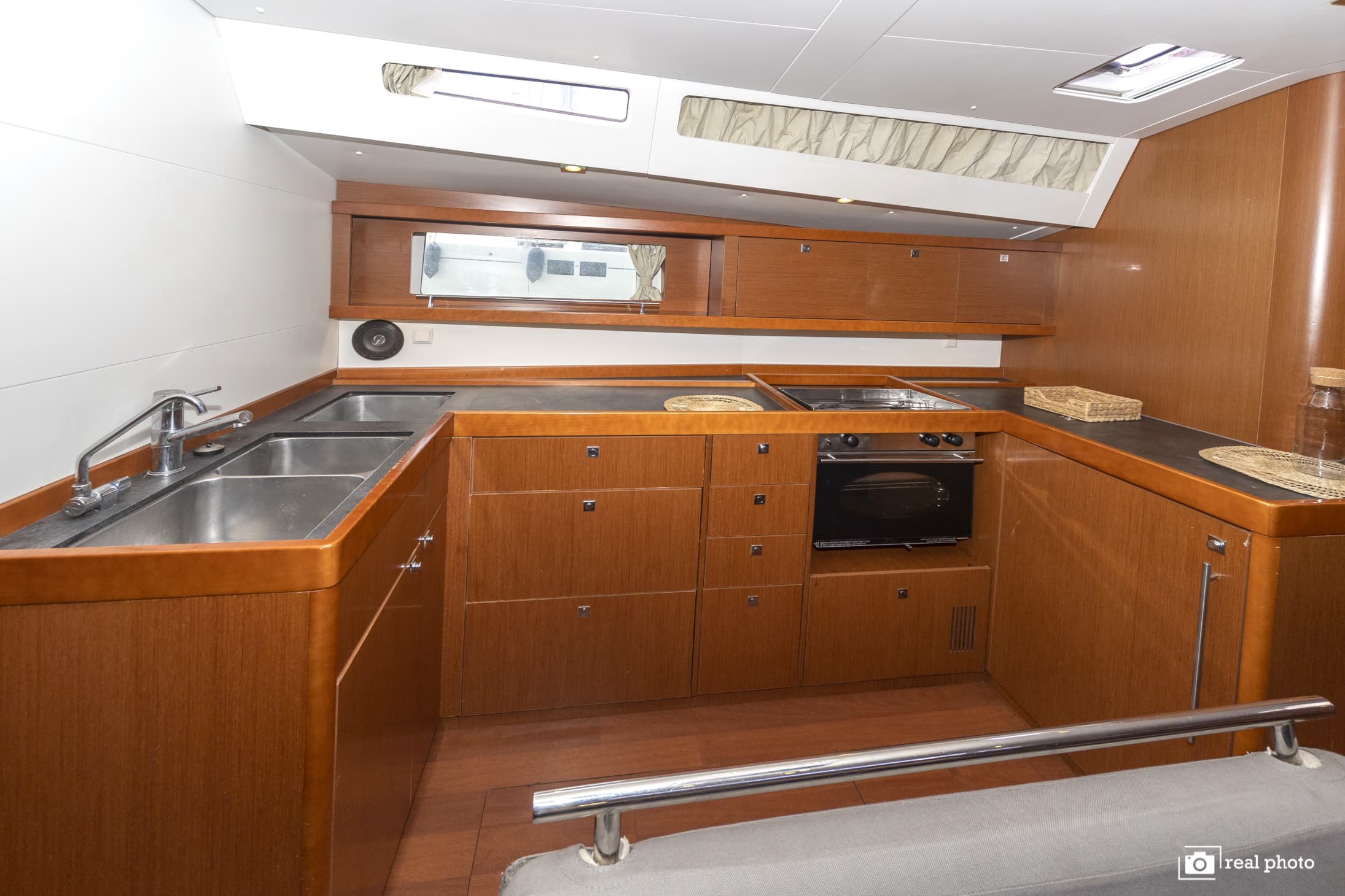 Oceanis 48 - photo 7