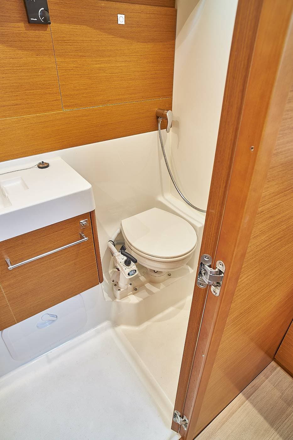 Sun Odyssey 519 - photo 11