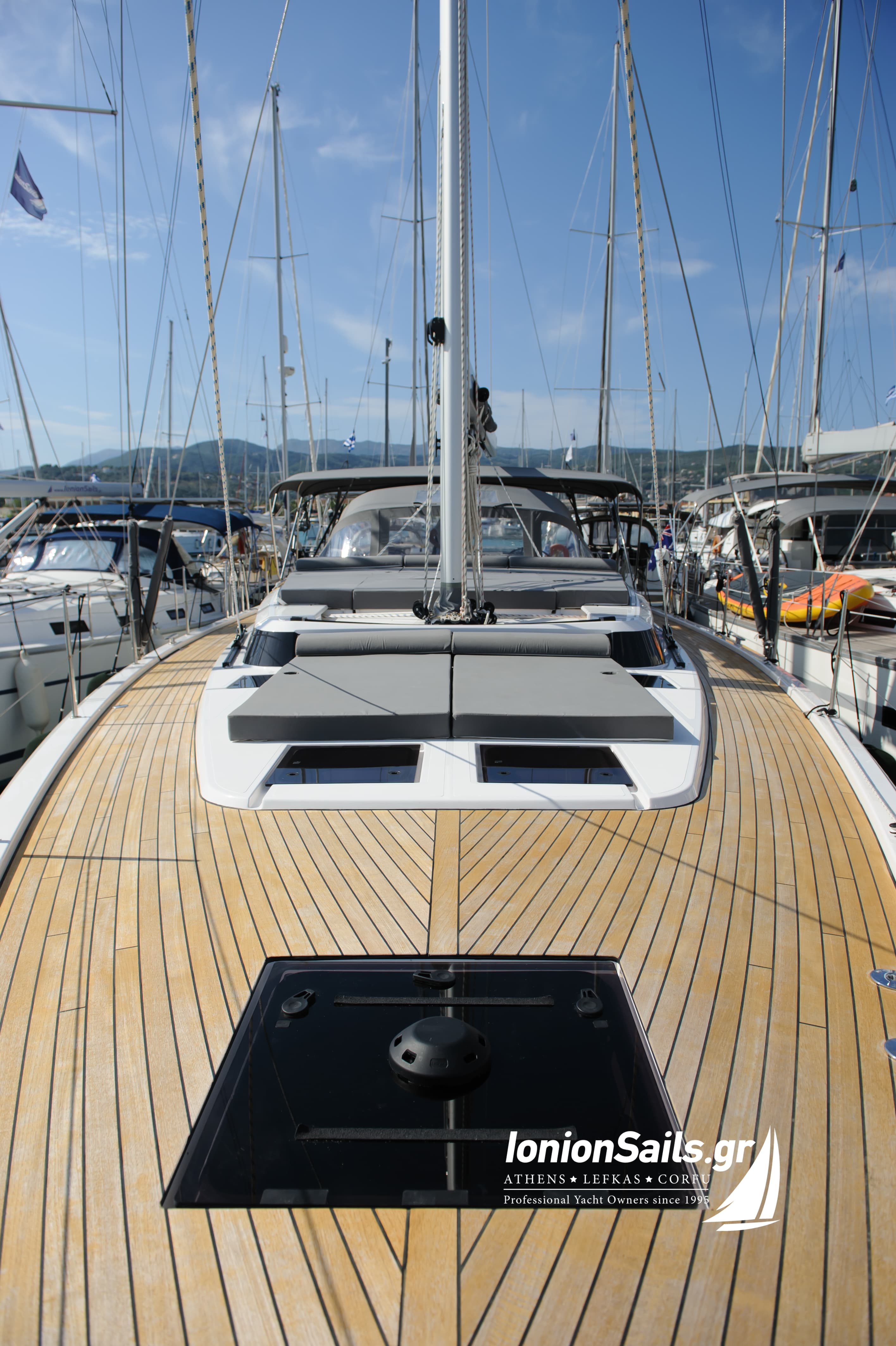 Bavaria C57 - photo 27