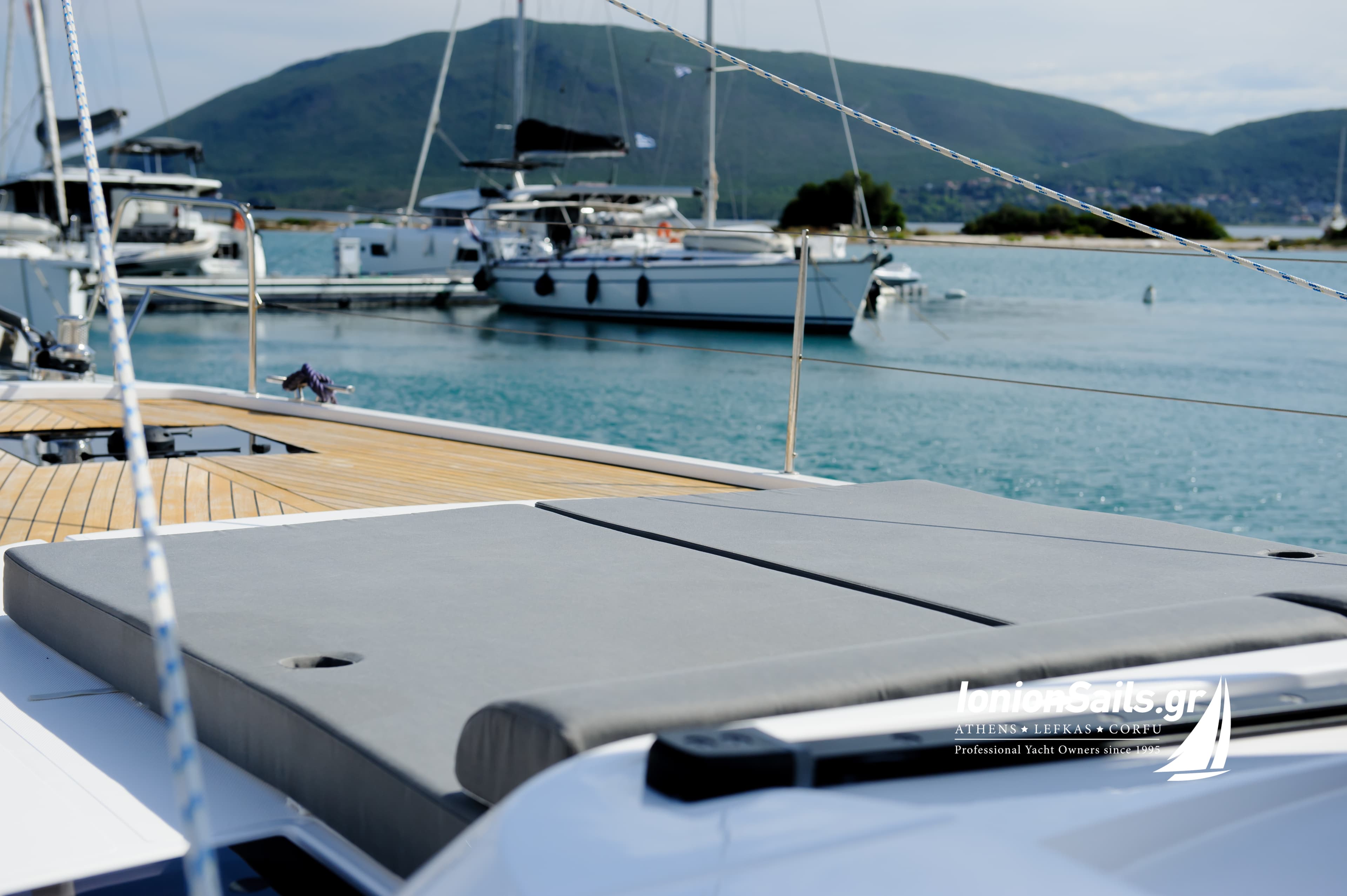 Bavaria C57 - photo 16