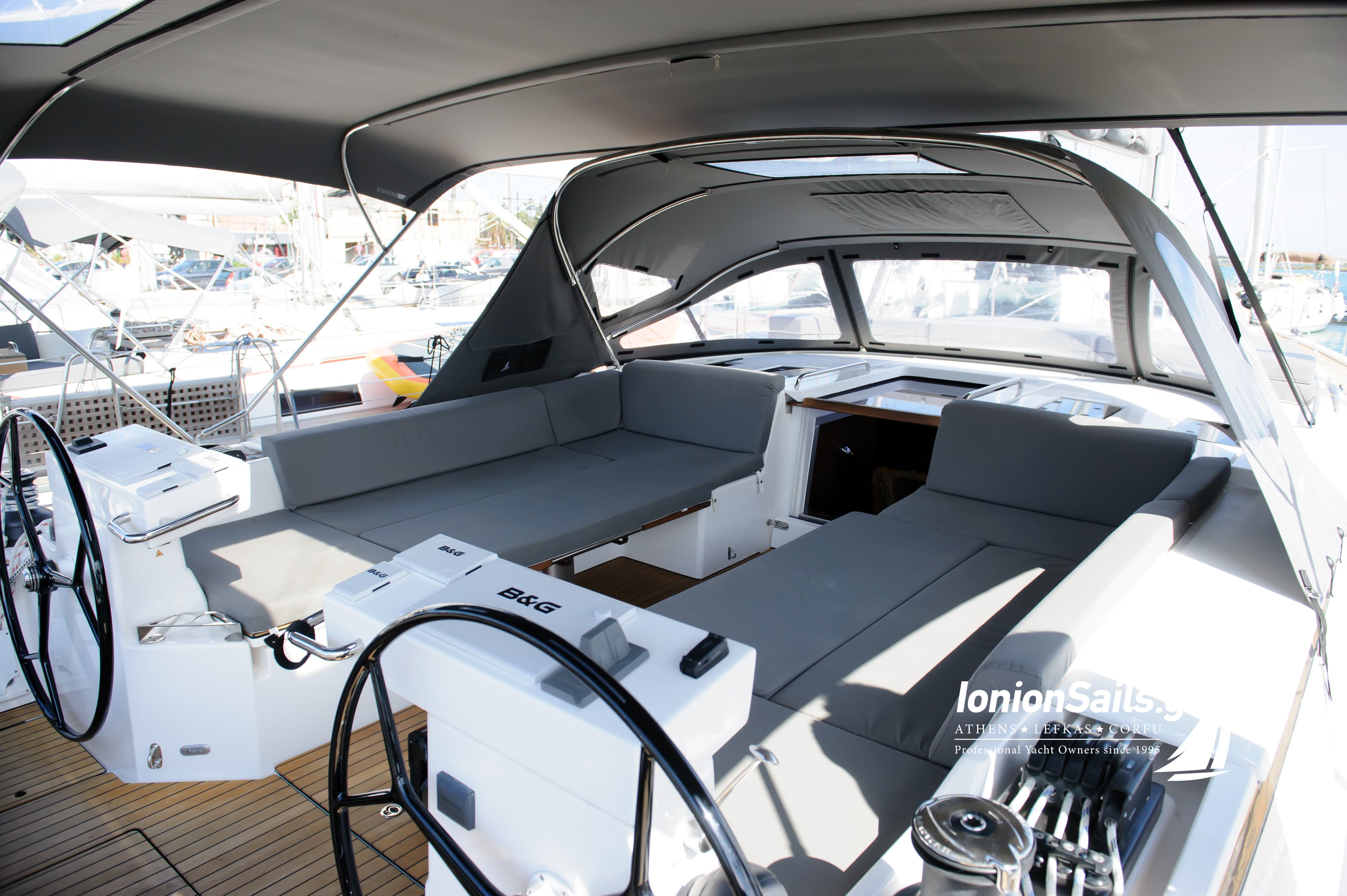 Bavaria C57 - photo 19