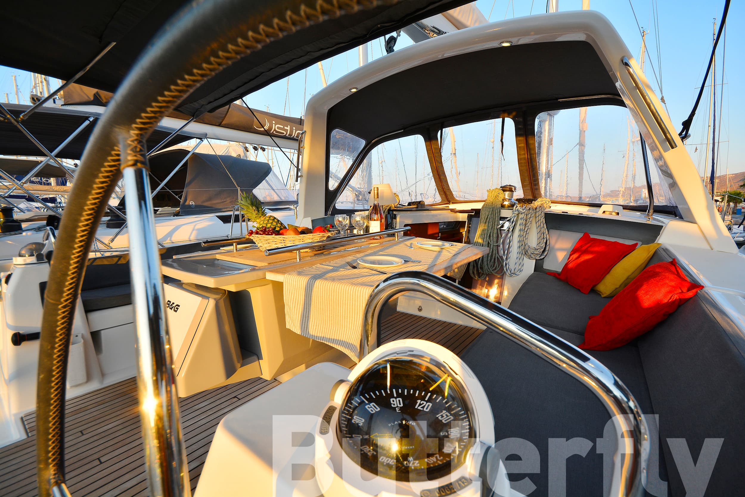 Oceanis 45 - photo 15