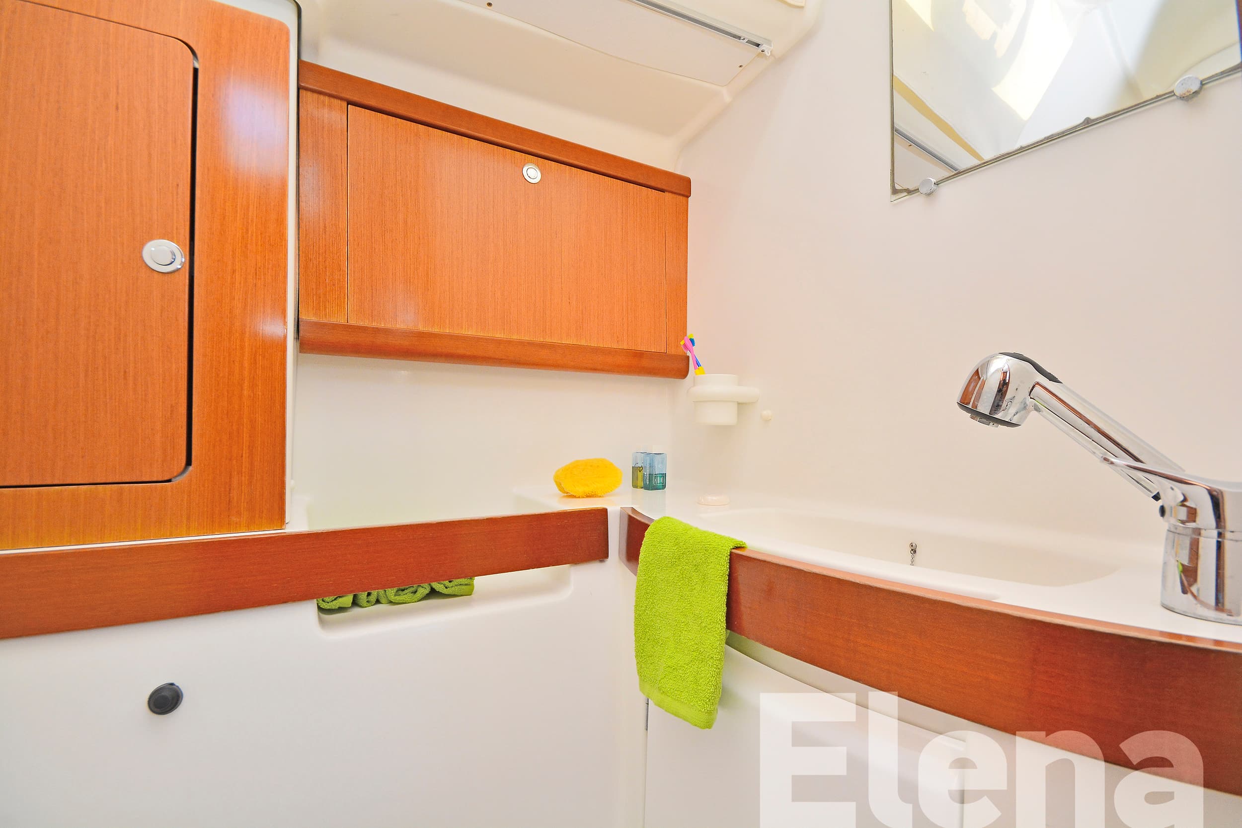 Oceanis 43 - photo 19