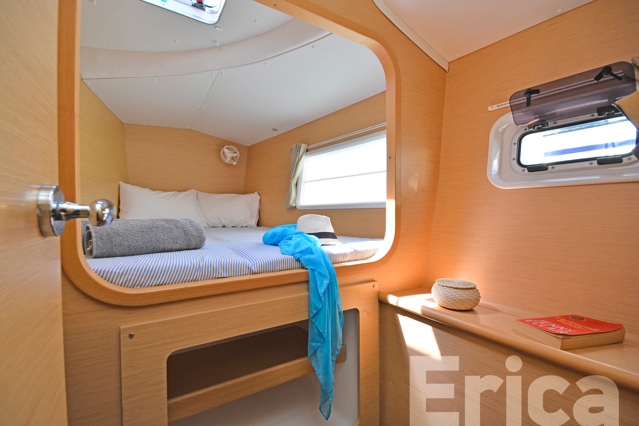 Lagoon 380 S2 - photo 6