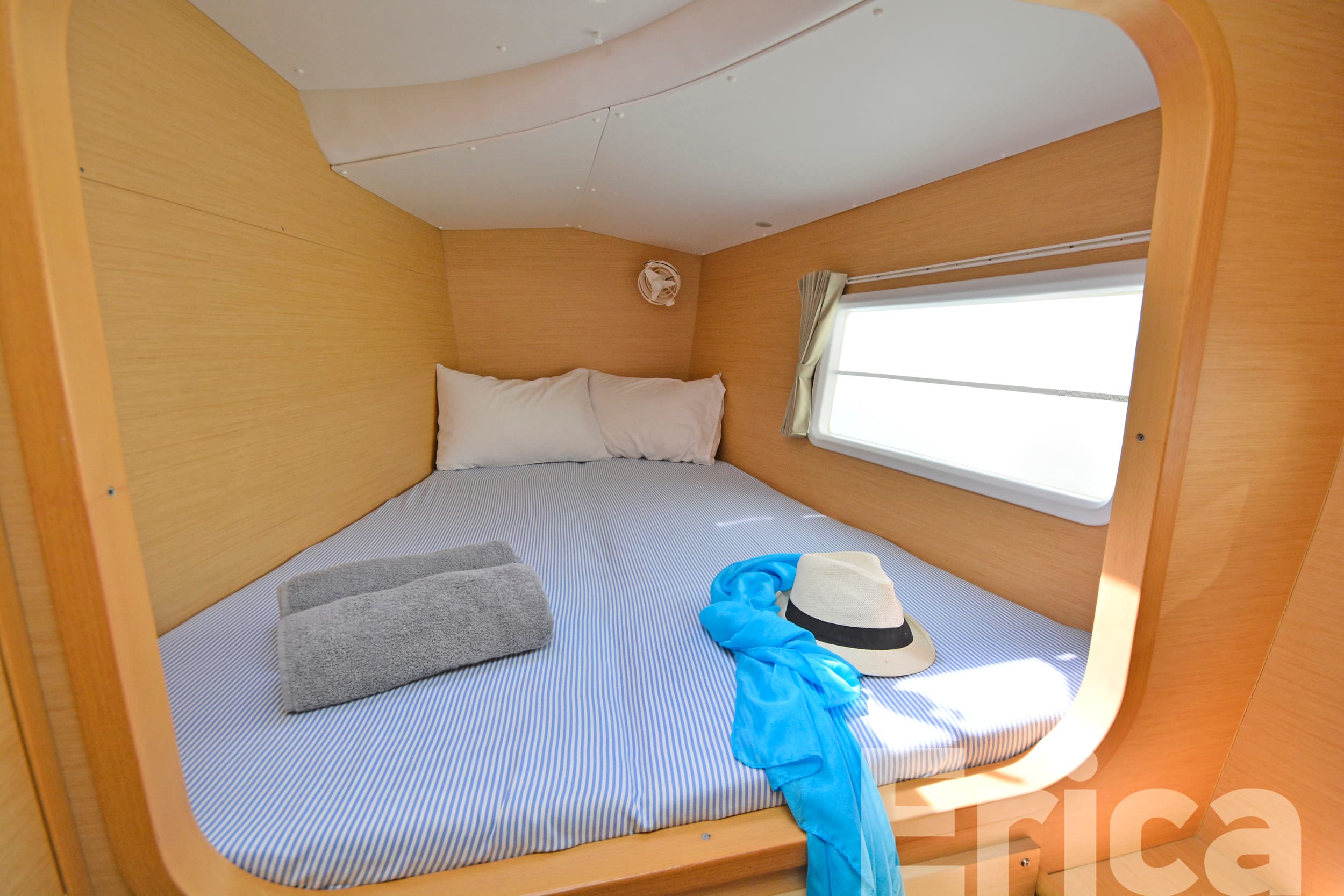 Lagoon 380 S2 - photo 11