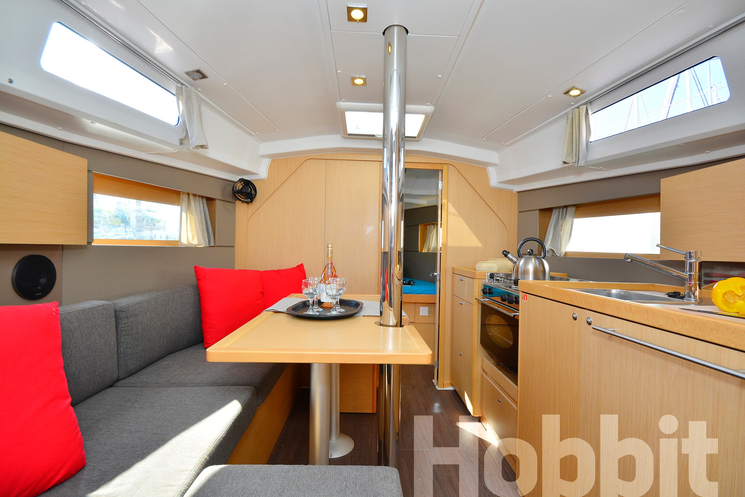 Oceanis 35 - photo 16