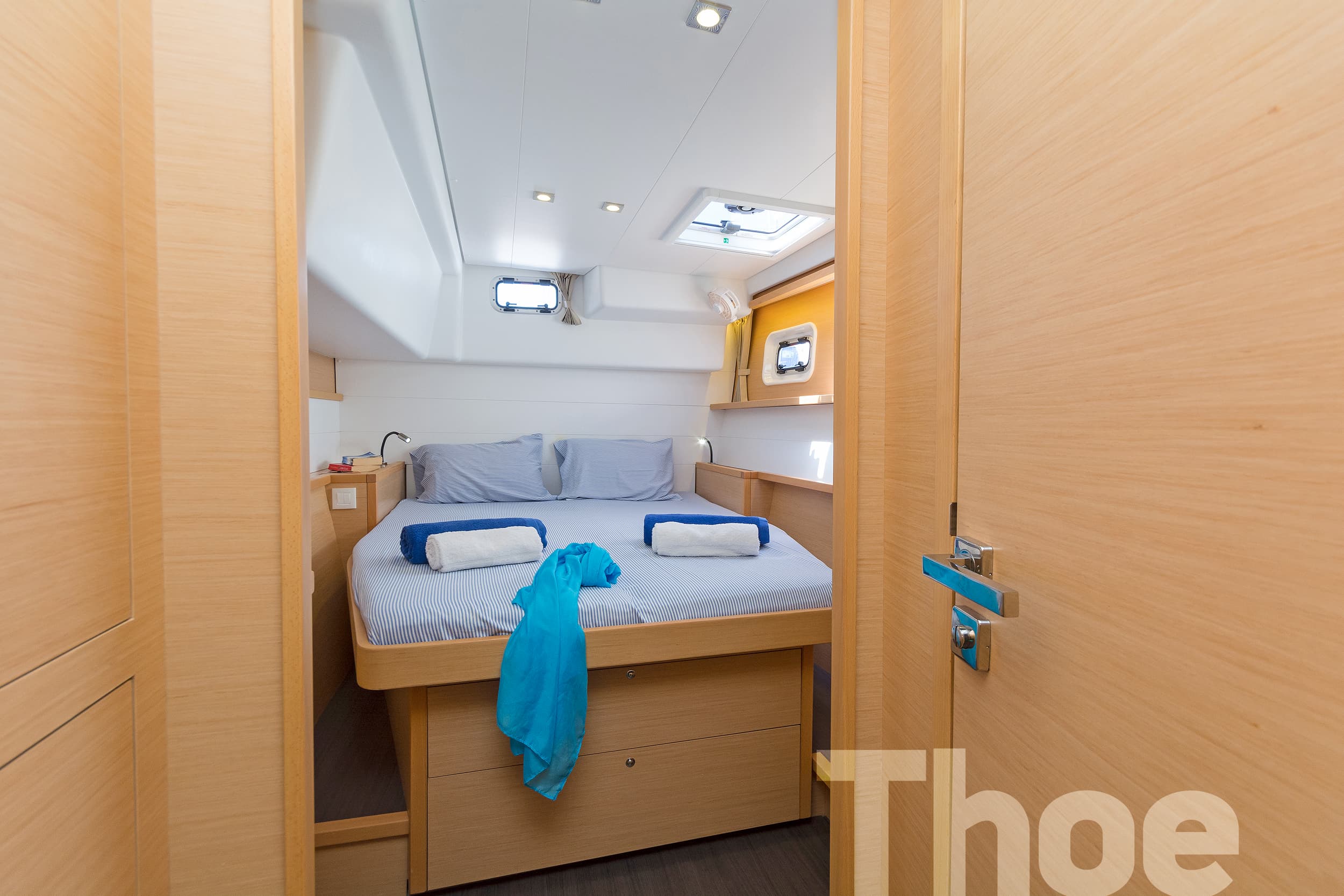 Lagoon 450 Fly - photo 10