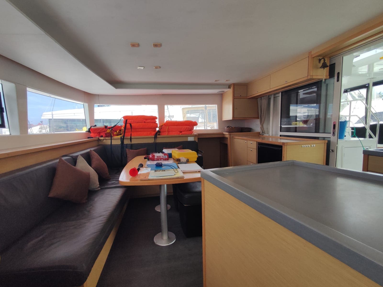 Lagoon 450 Sport - photo 16