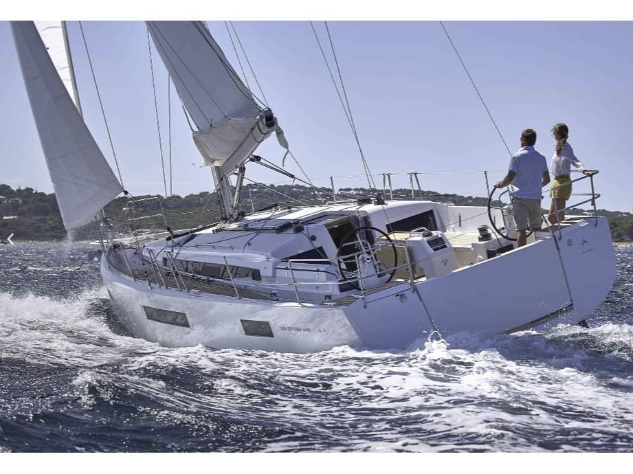 Sun Odyssey 440 - photo
