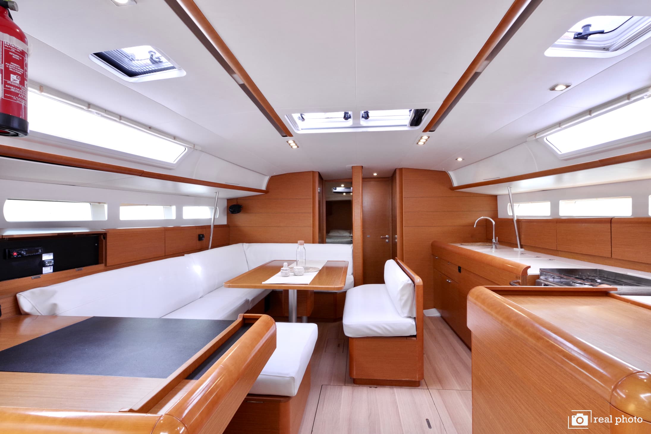 Sun Odyssey 519 - photo 9