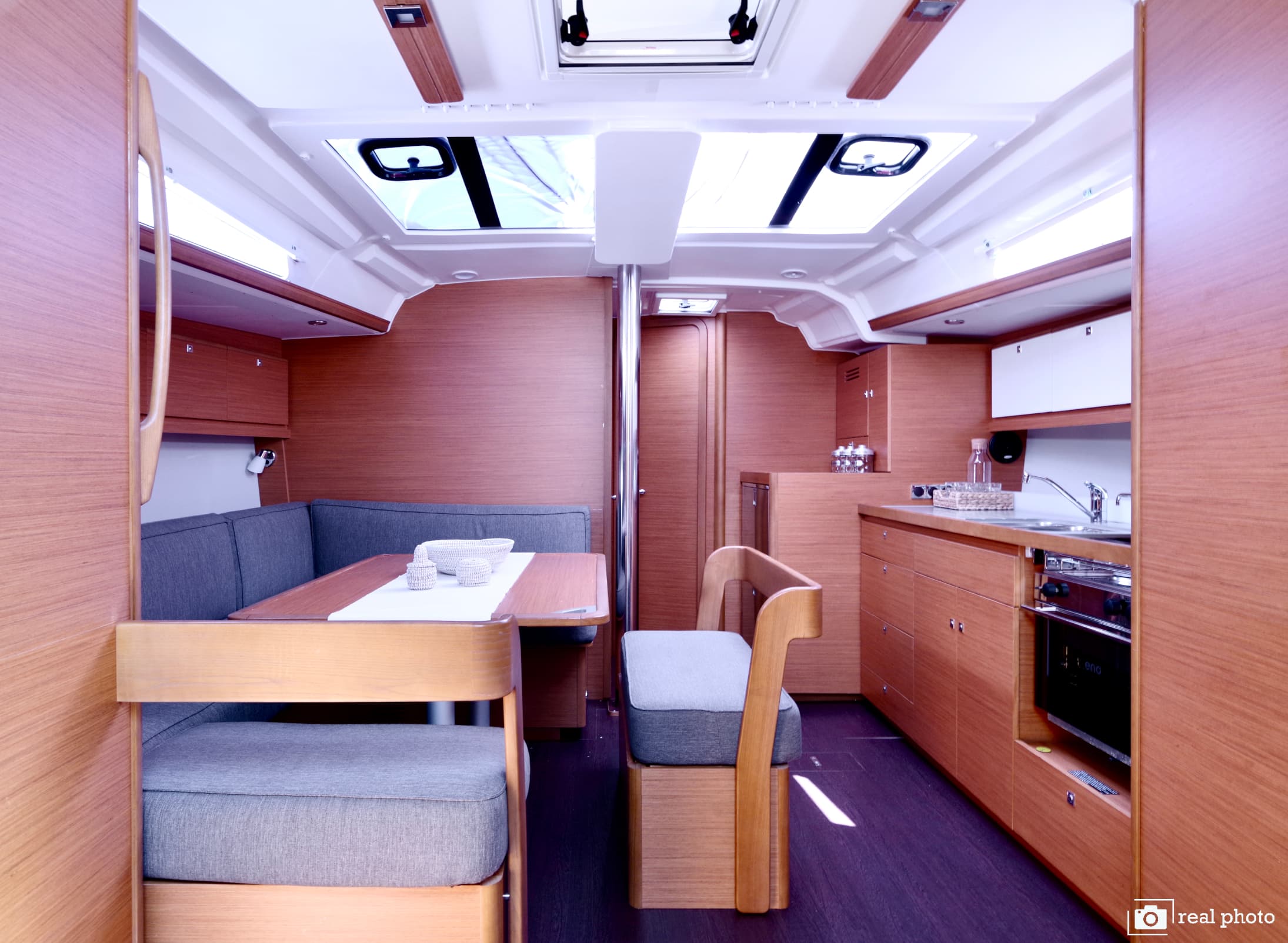 Dufour 430 - photo 10