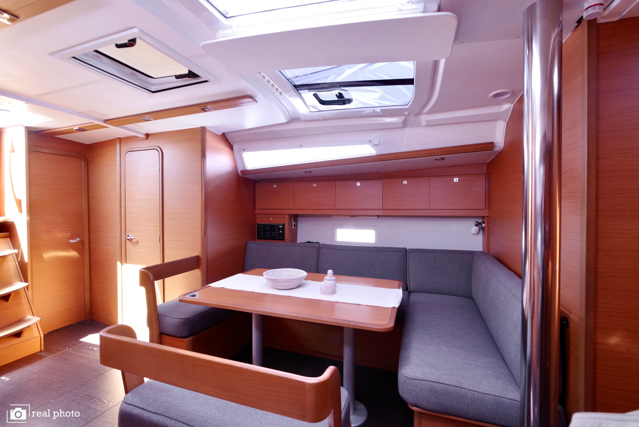 Dufour 430 - photo 8
