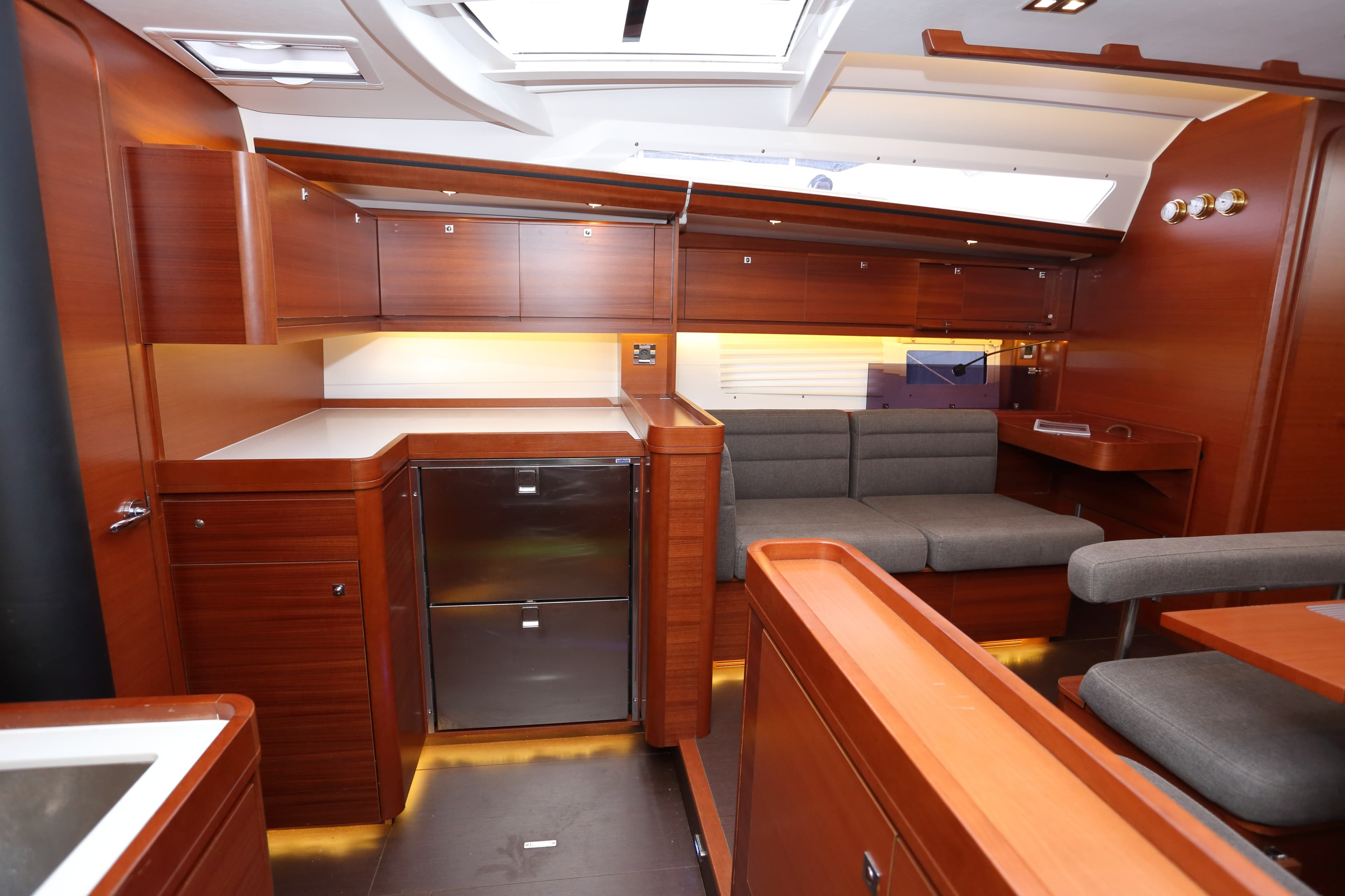 Dufour 520 Grand Large - photo 11