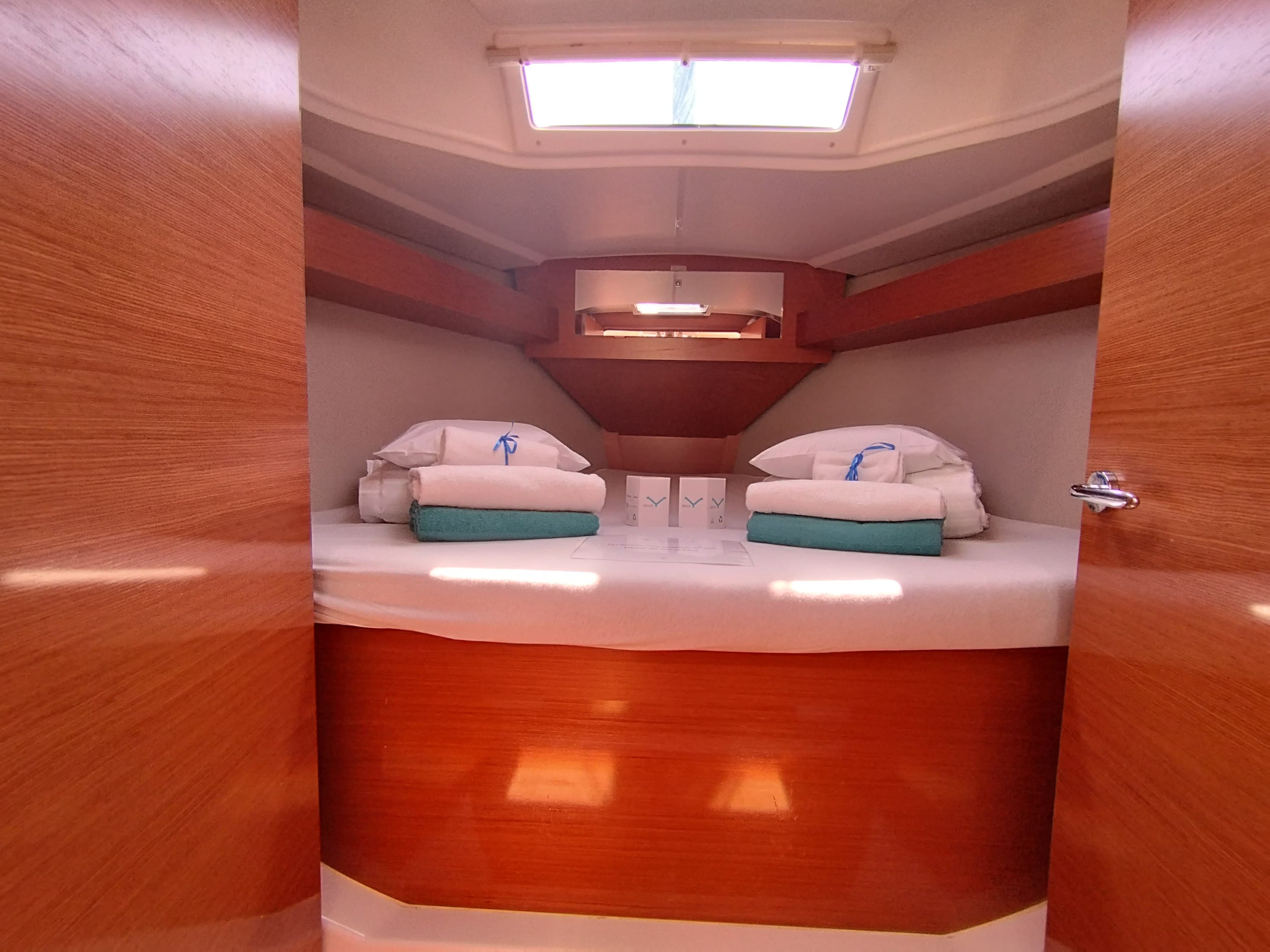 Dufour 360 Grand Large - photo 9