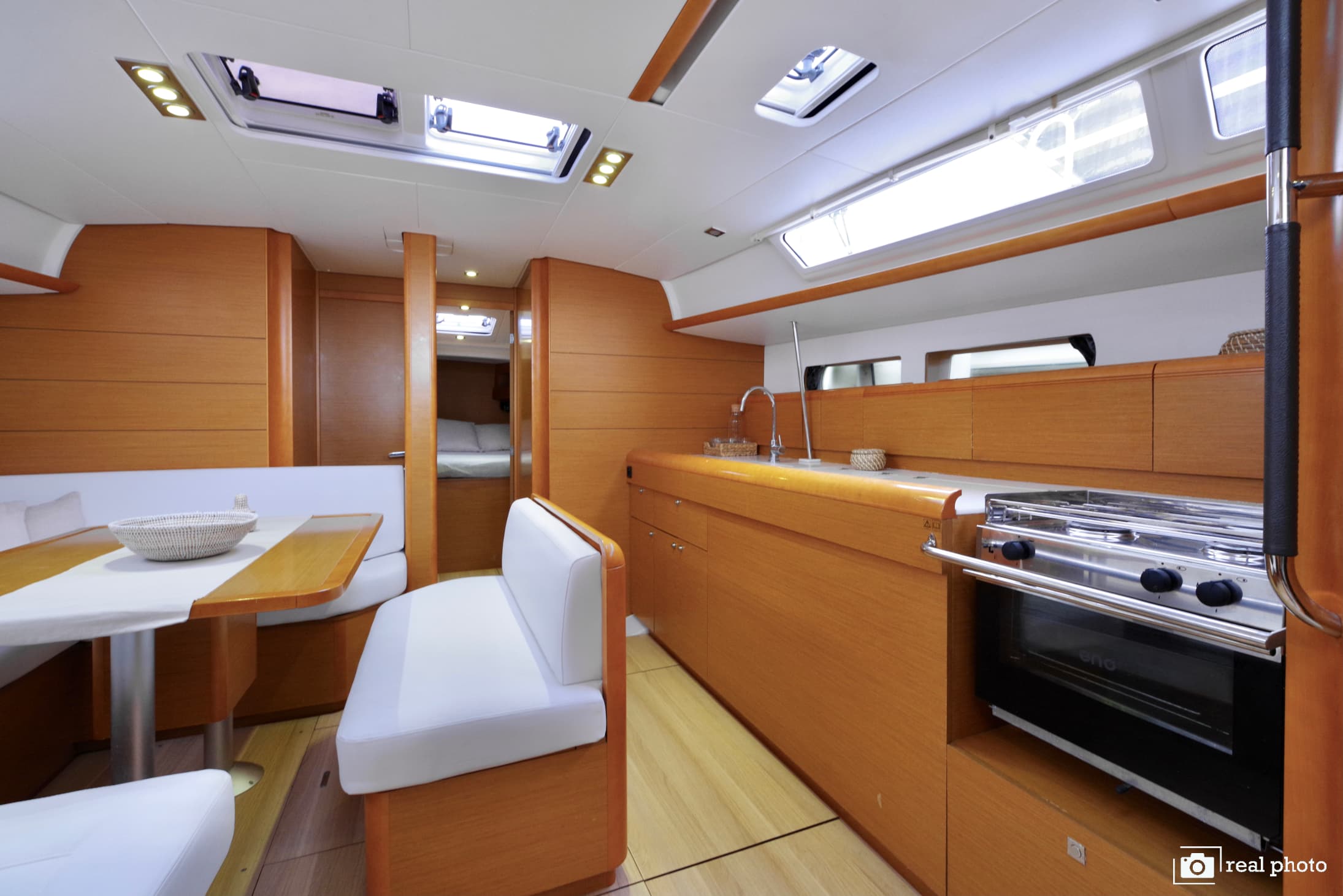 Sun Odyssey 469 - photo 4