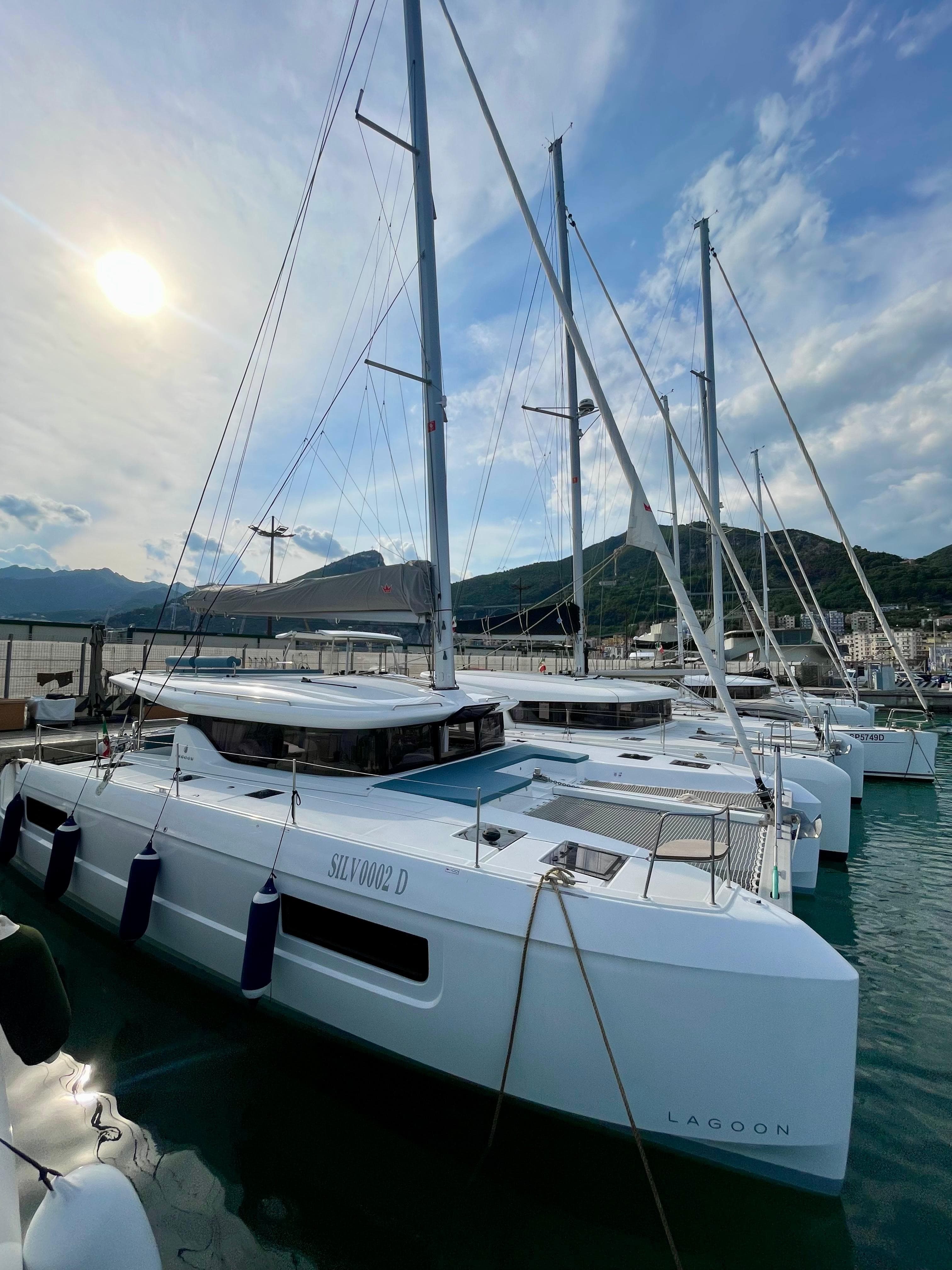 Lagoon 43 - photo 16