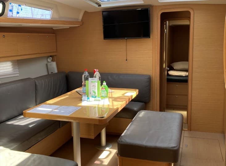 Dufour 460 Grand Large - photo 30