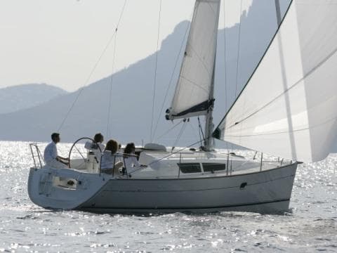 Sun Odyssey 32i - photo