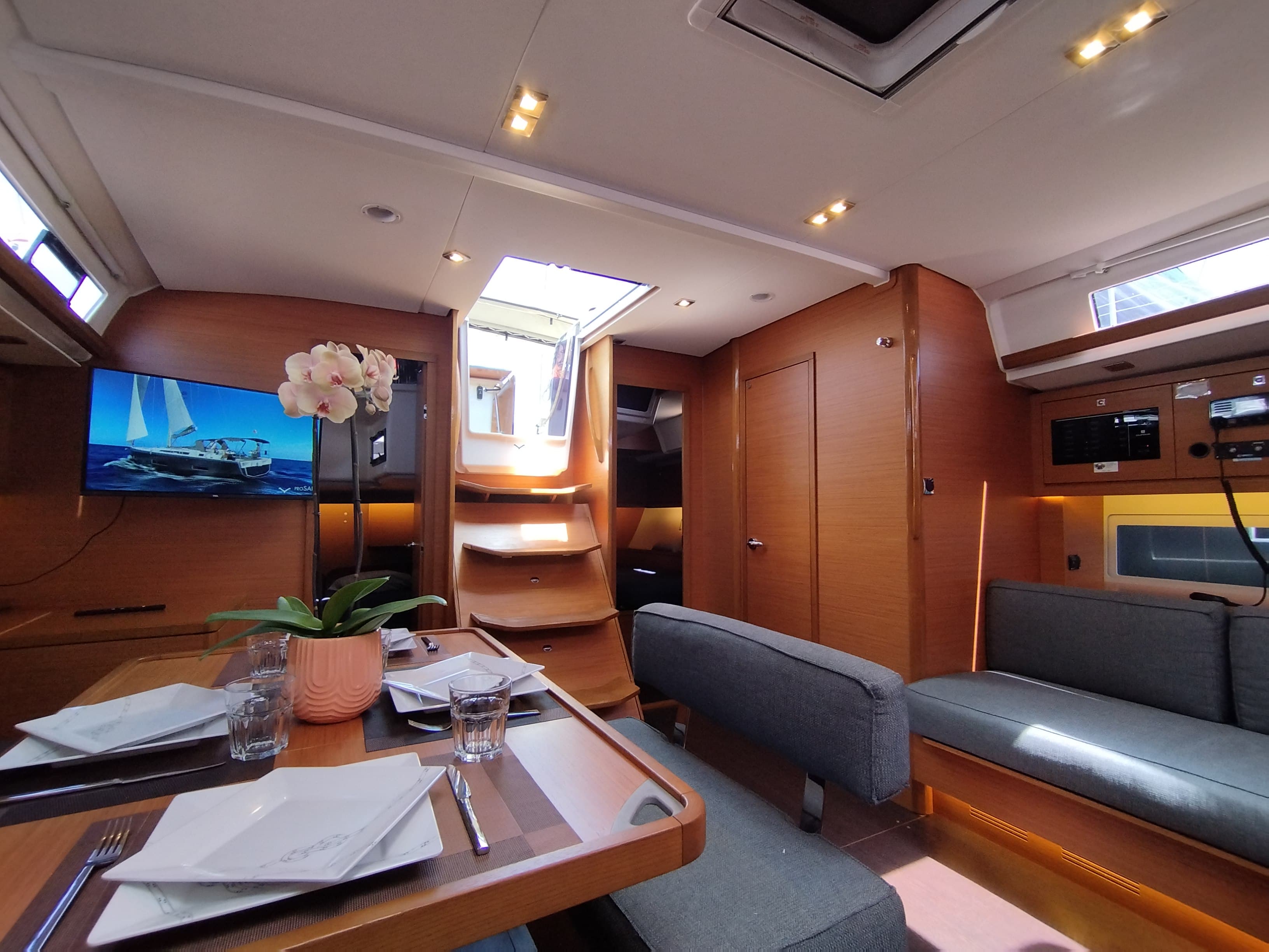 Dufour 470 - photo 27