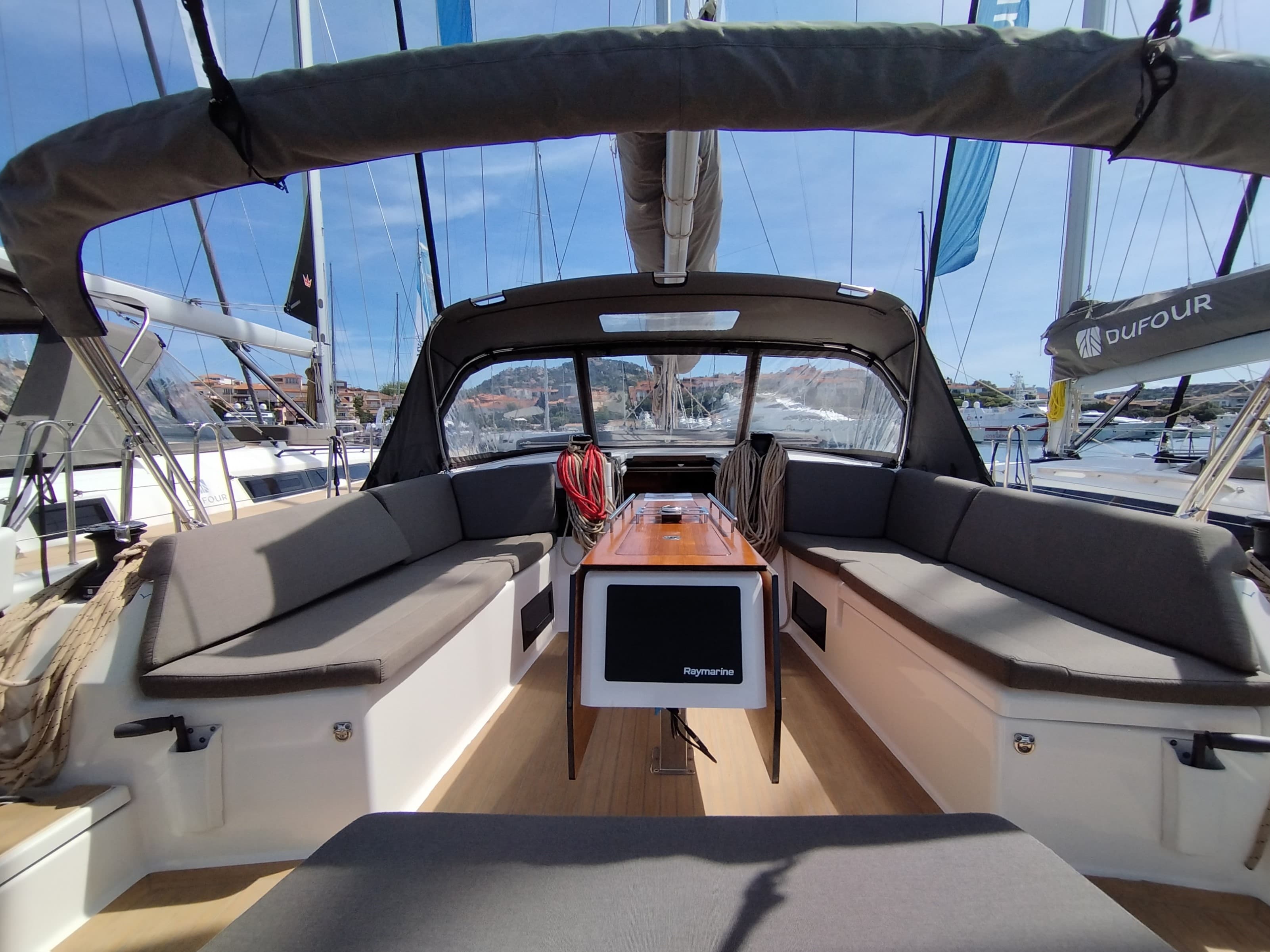 Dufour 470 - photo 22