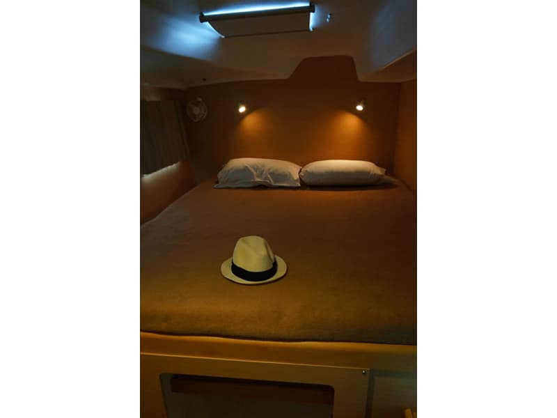 Lagoon 380 S2 - photo 6