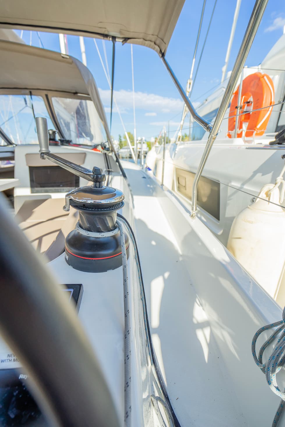 Sun Odyssey 410 - photo 12