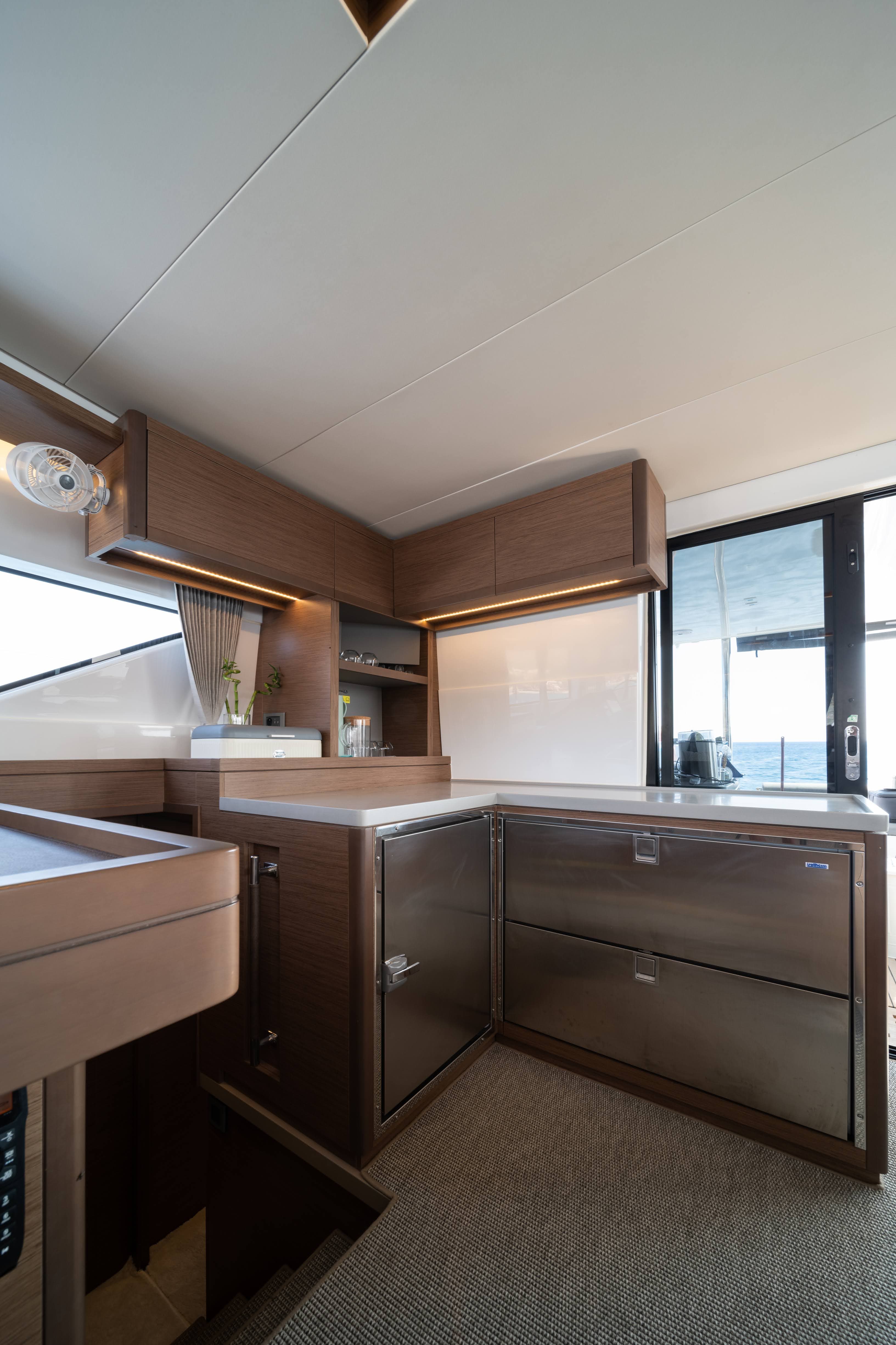 Lagoon 50 - photo 16