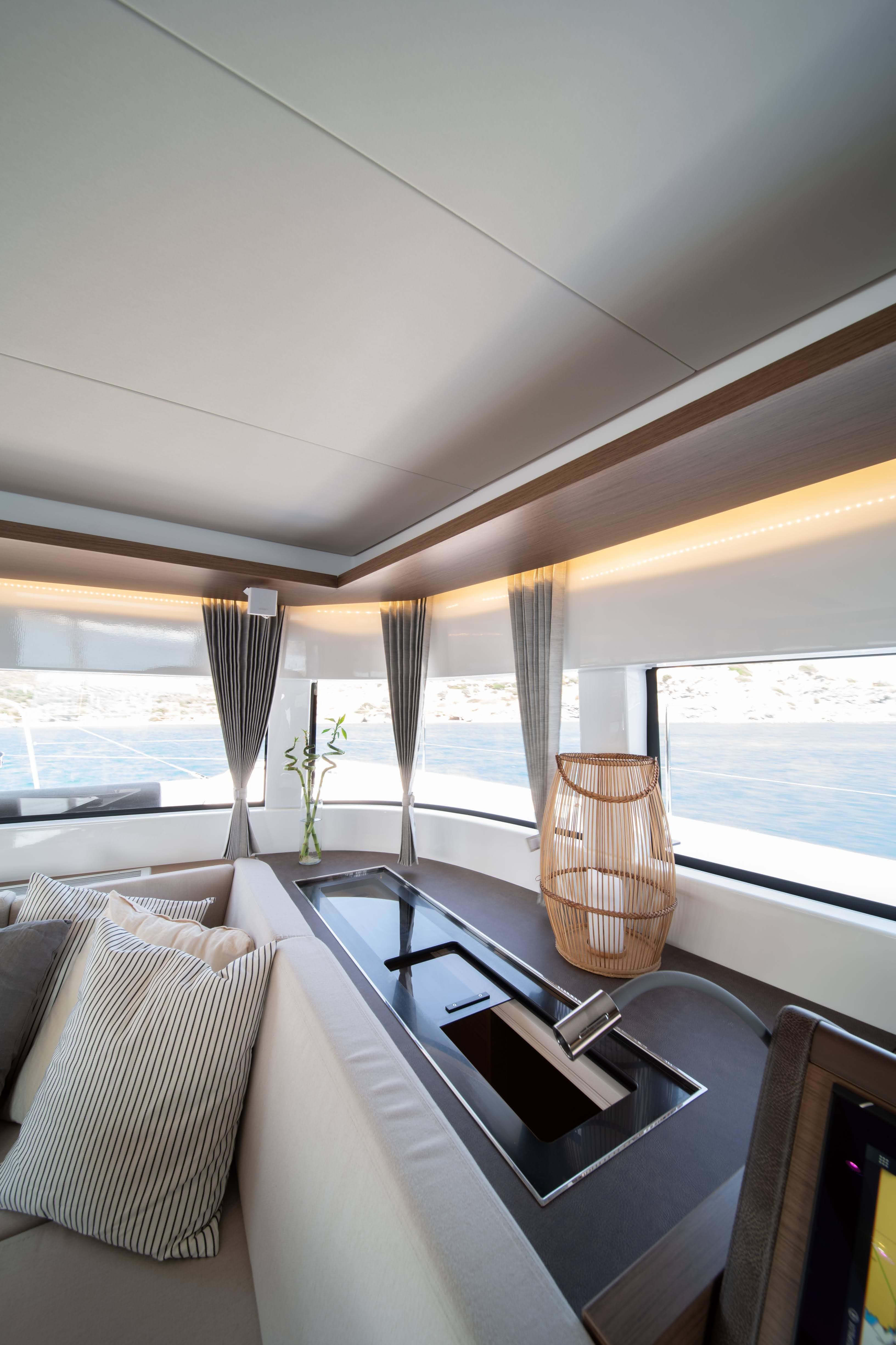 Lagoon 50 - photo 17