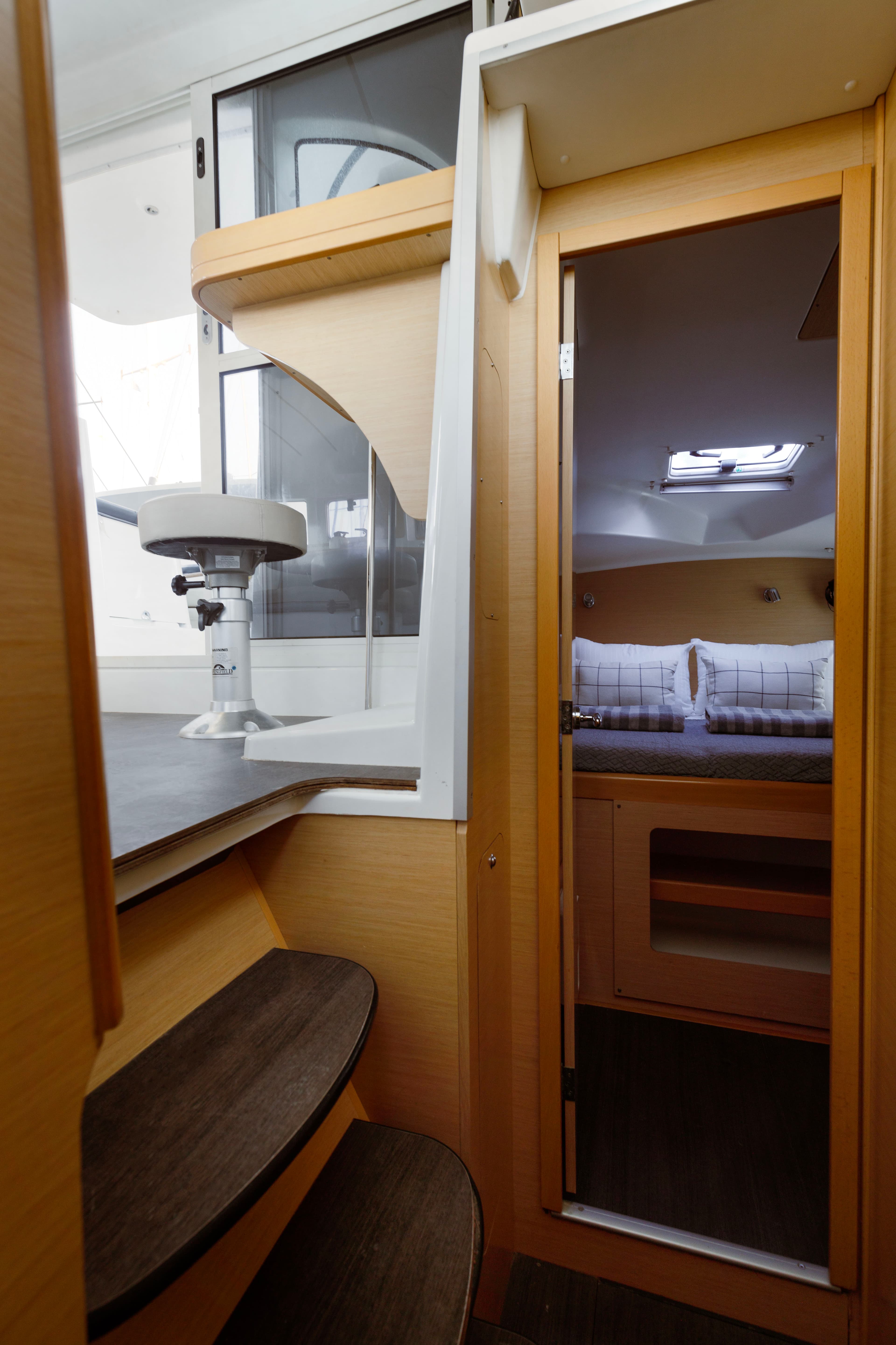 Lagoon 380 S2 - photo 6