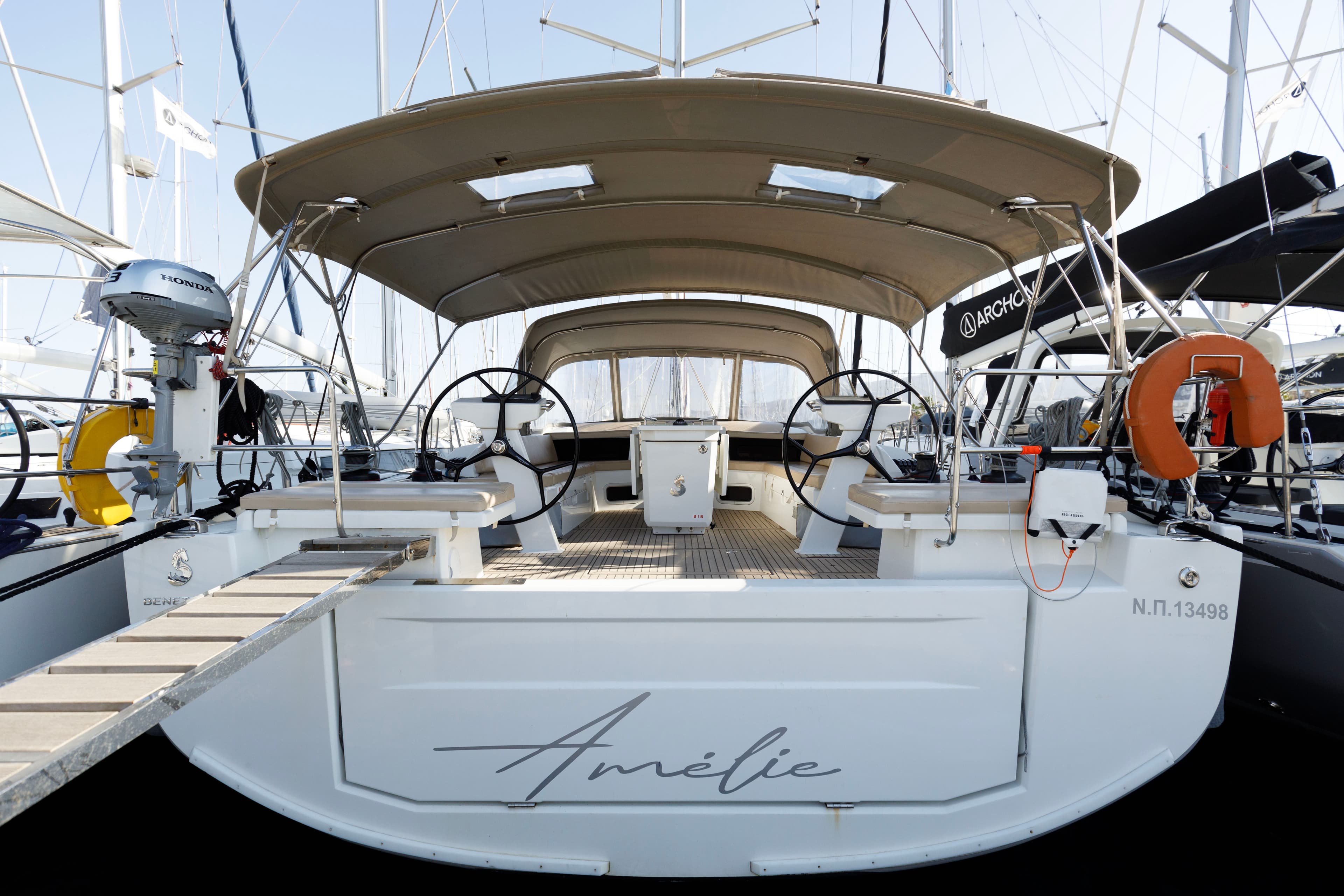 Oceanis 51.1 - photo 25