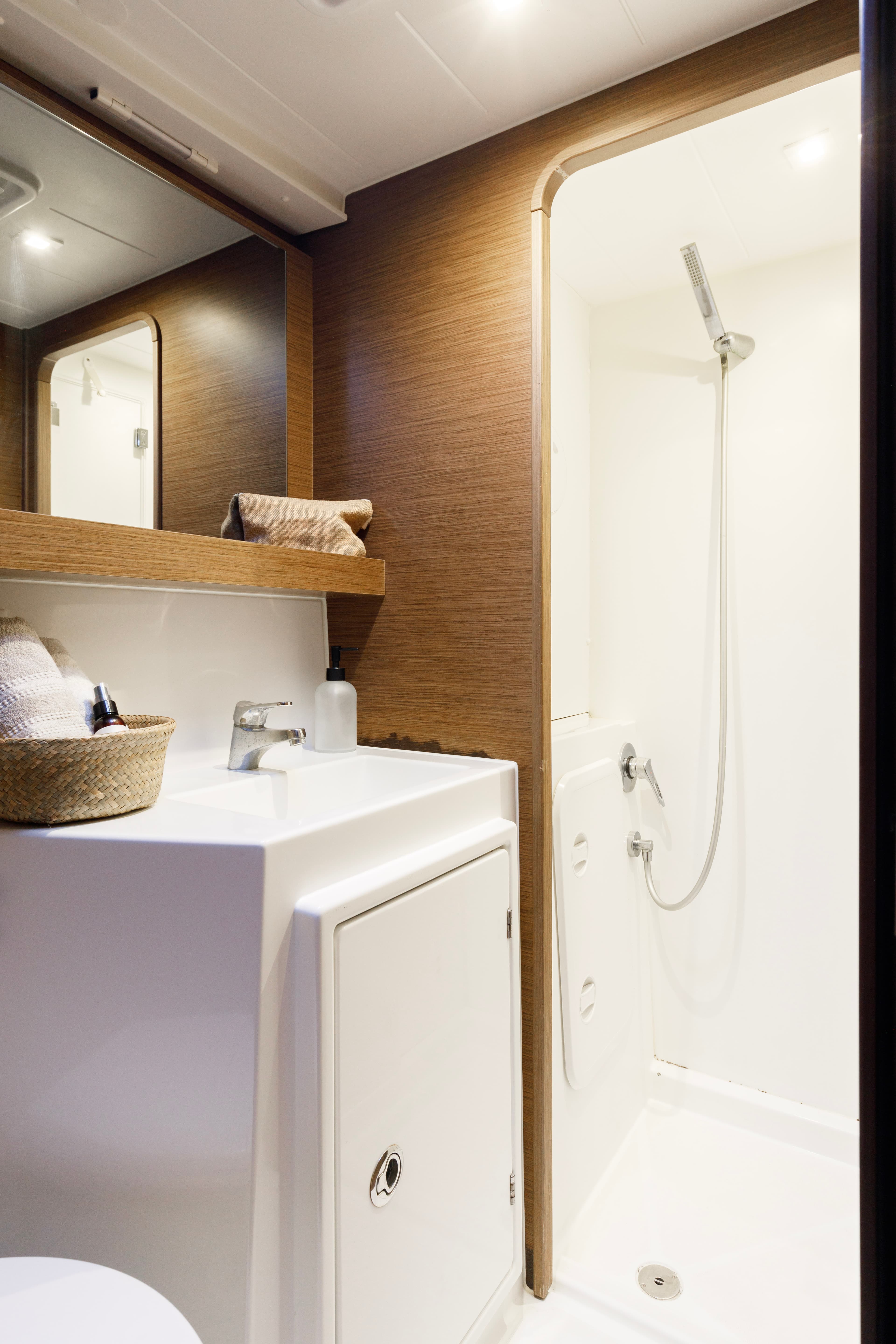 Lagoon 42 - photo 12