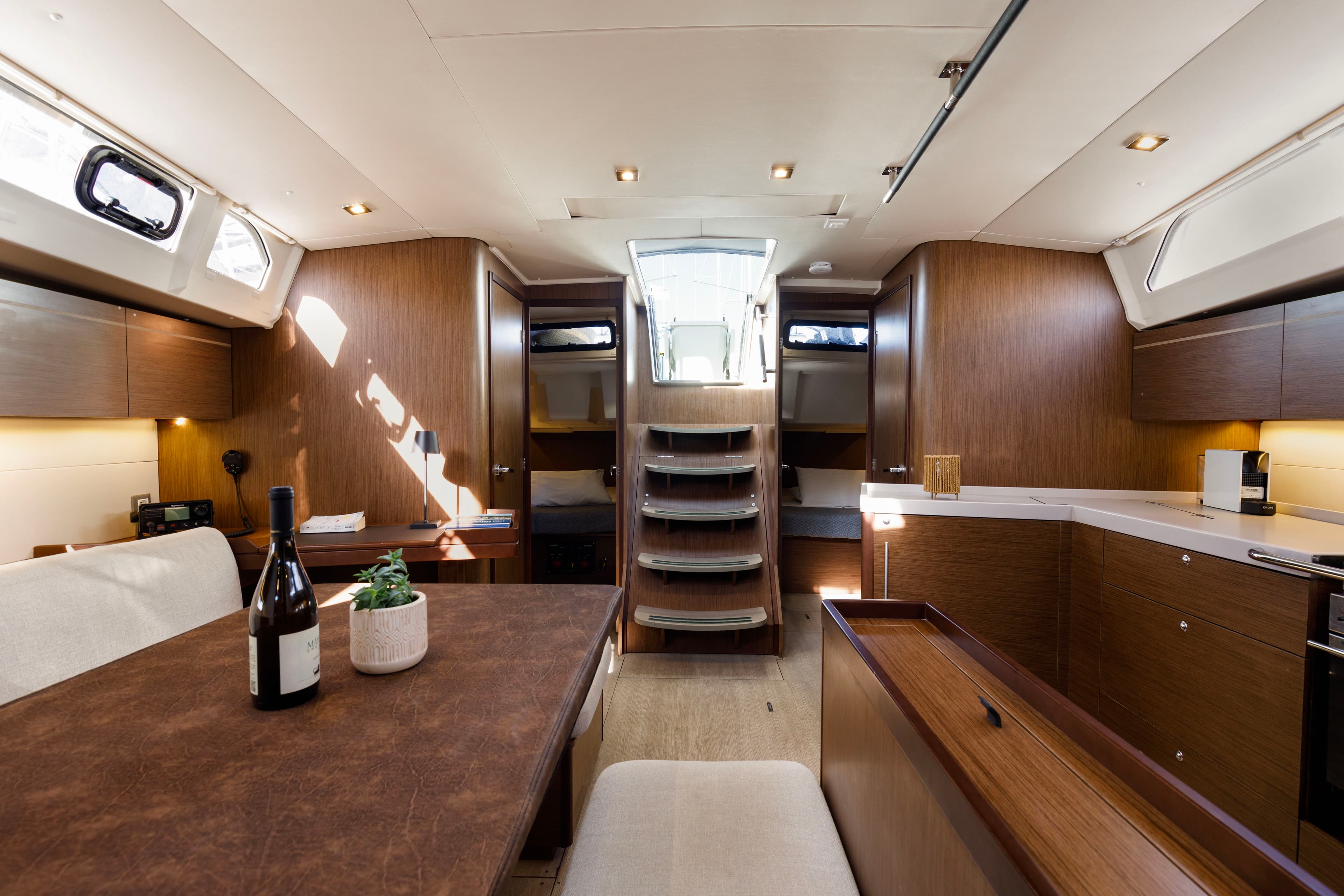 Oceanis 46.1 - photo 7