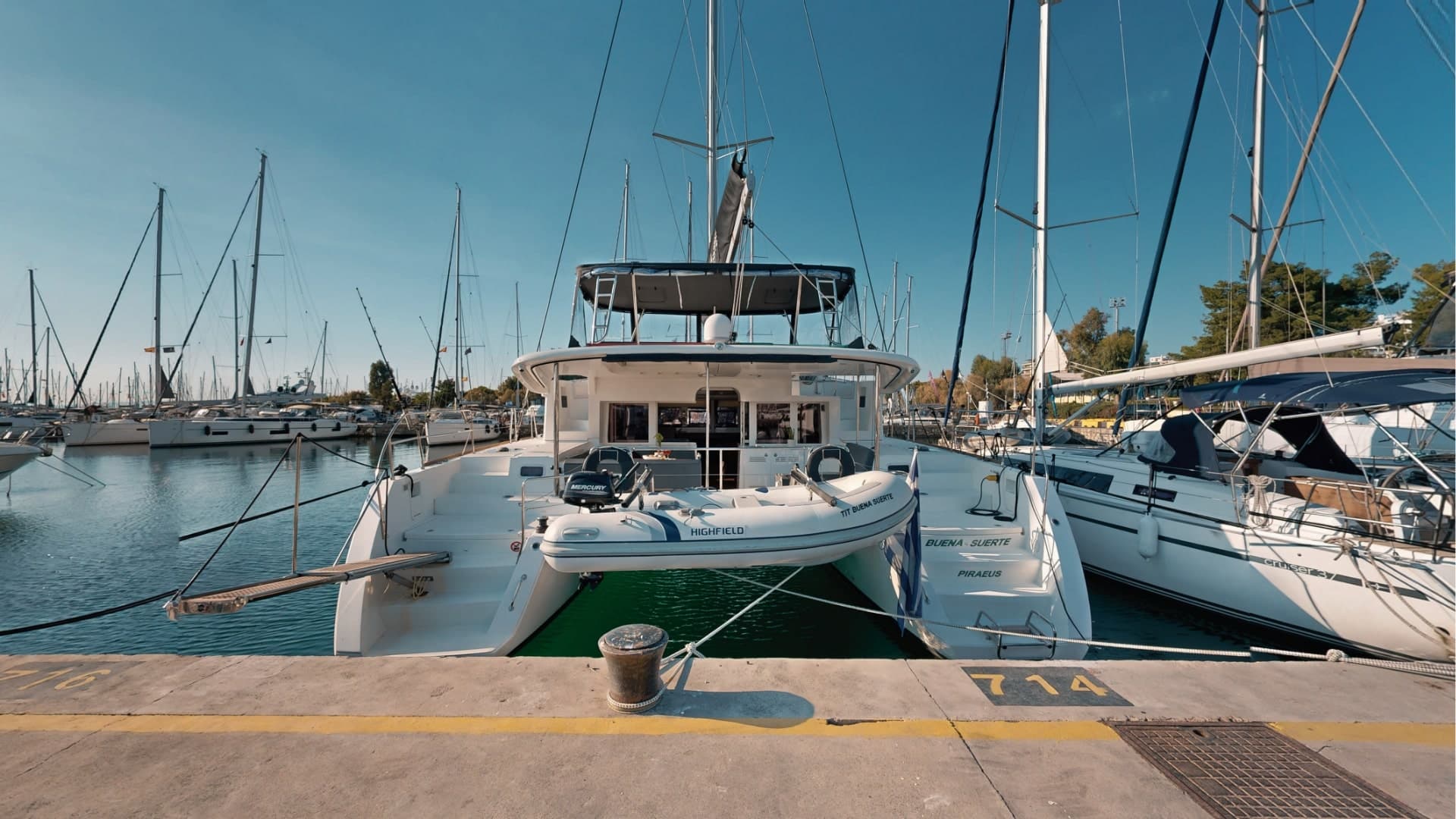 Lagoon 450 Fly - photo 5