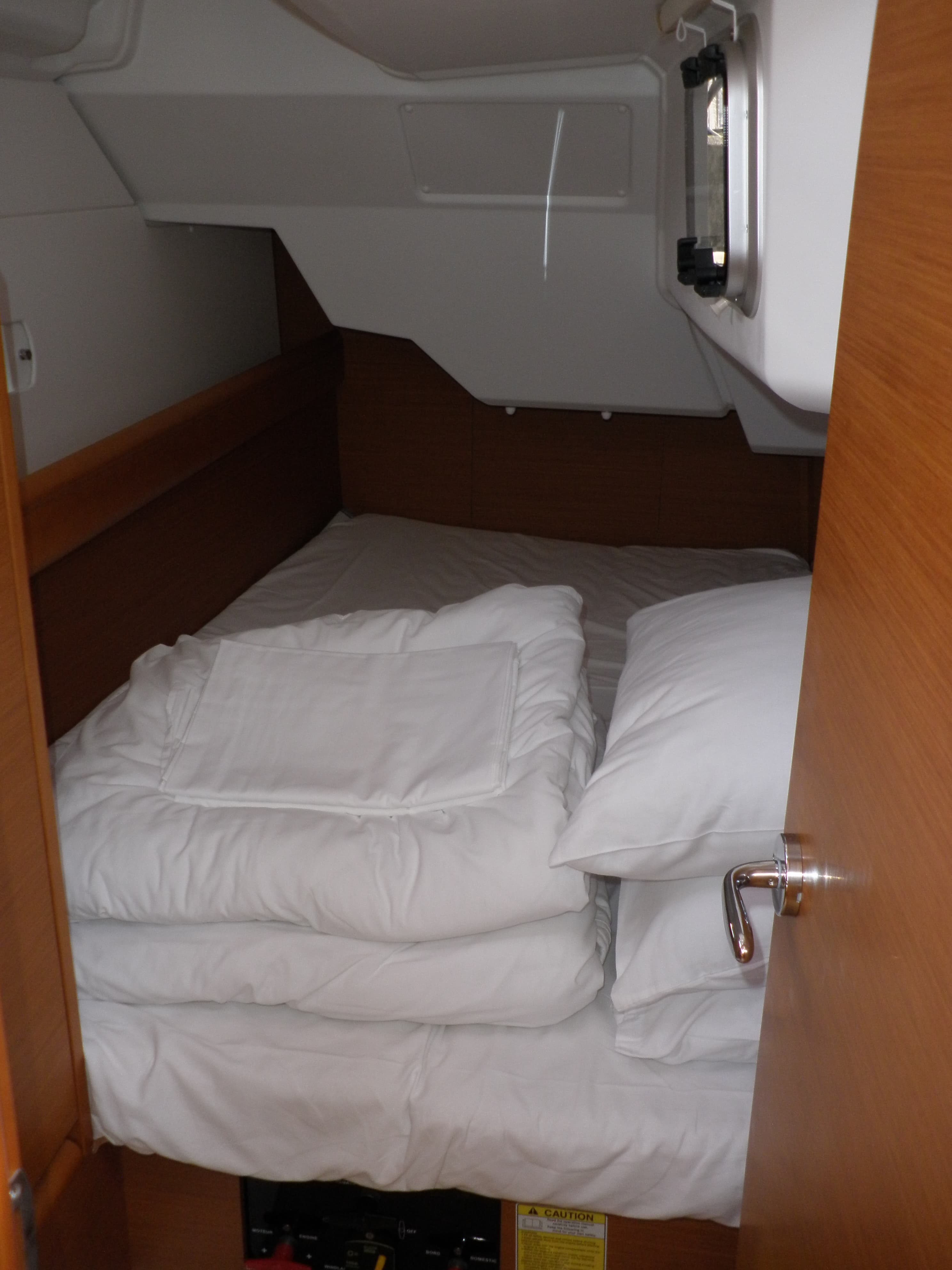 Sun Odyssey 379 - photo 12