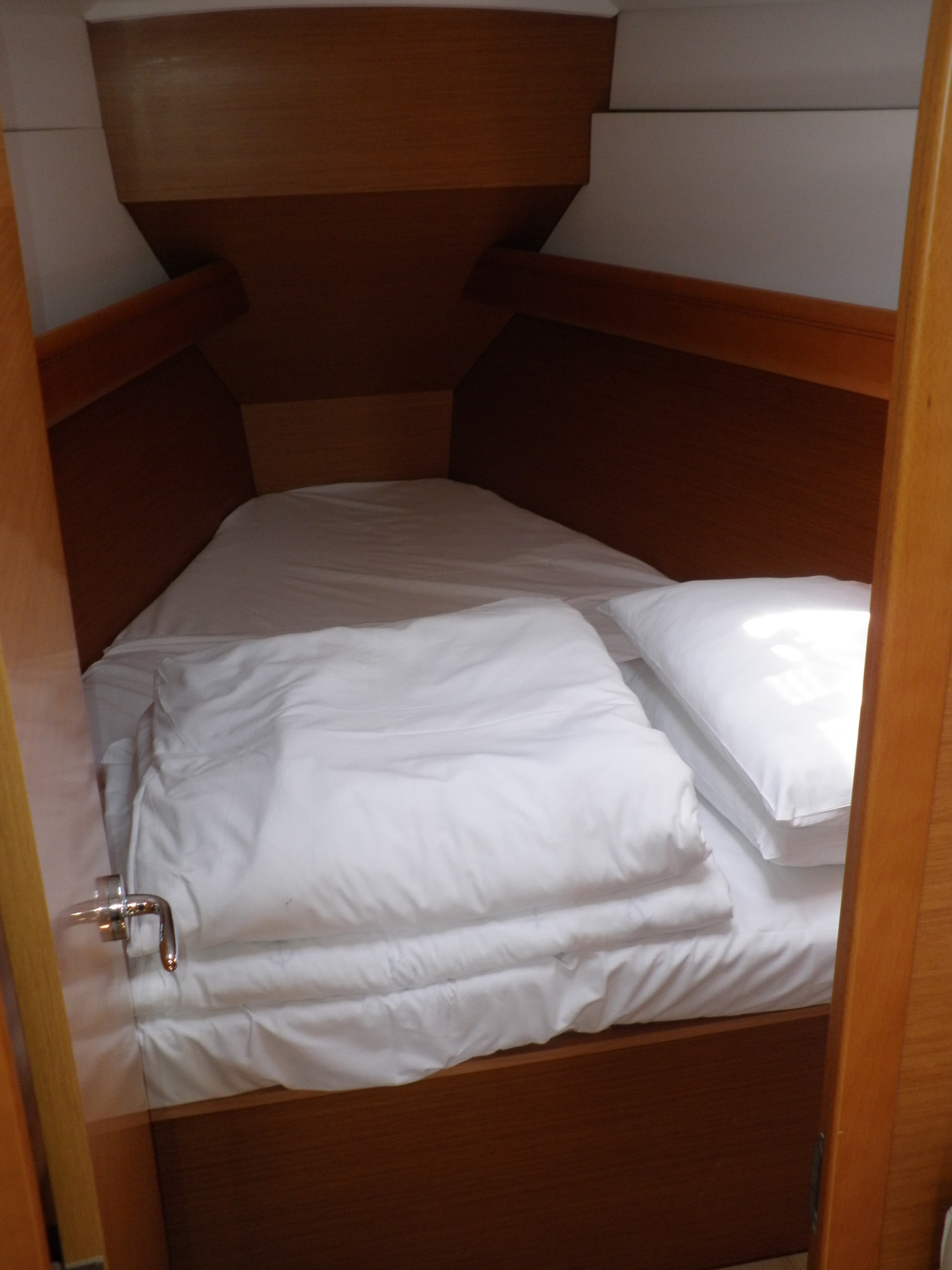 Sun Odyssey 379 - photo 4