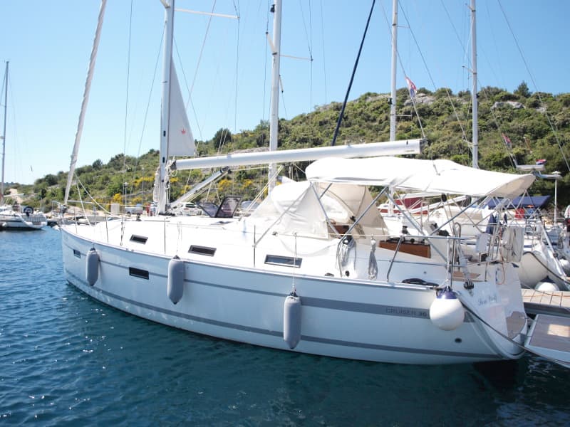 Bavaria Cruiser 36 - photo 9