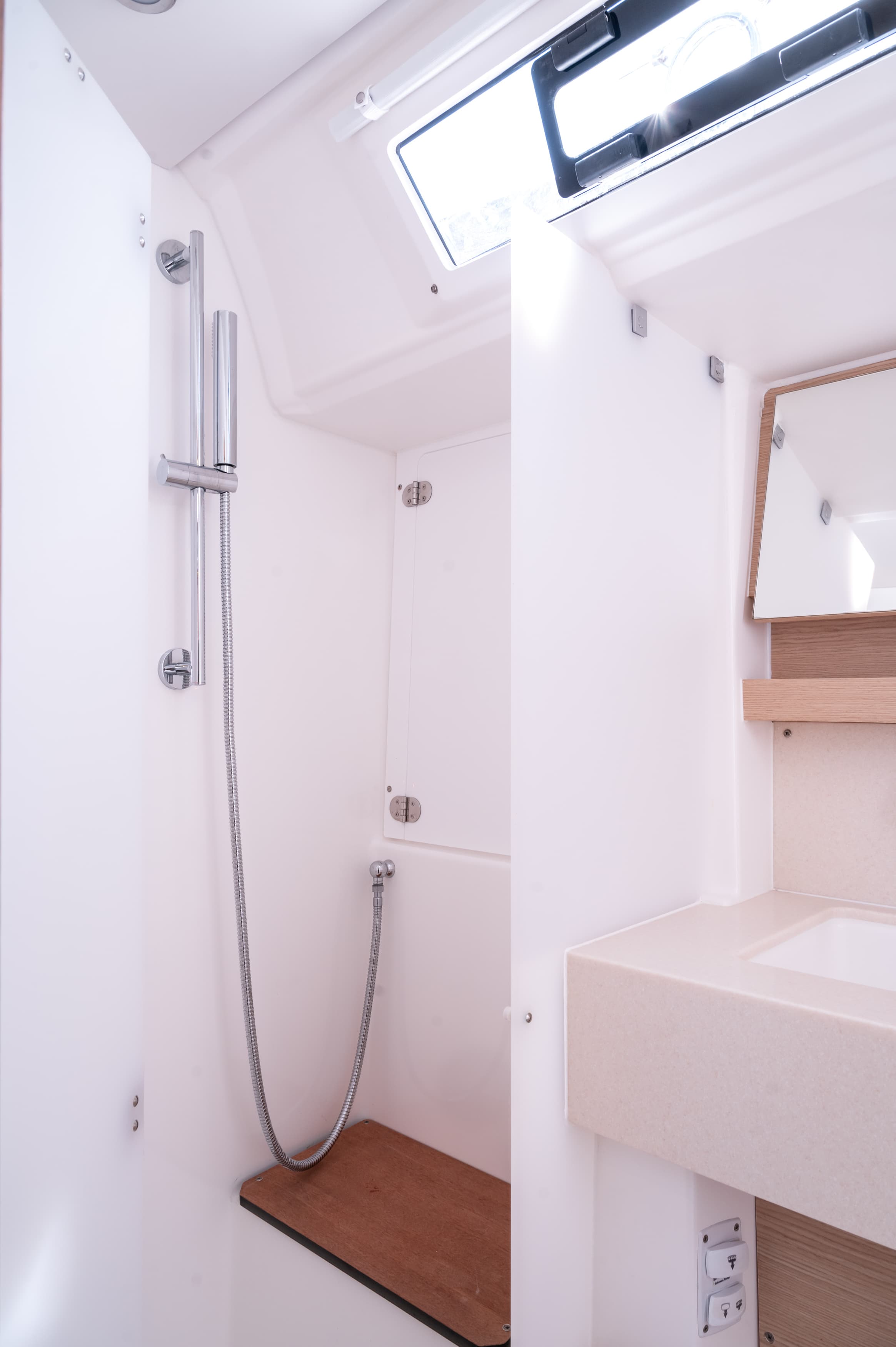 Dufour 470 - photo 6