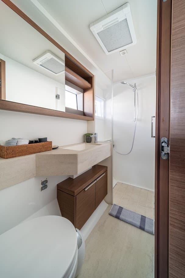 Lagoon 50 - photo 21