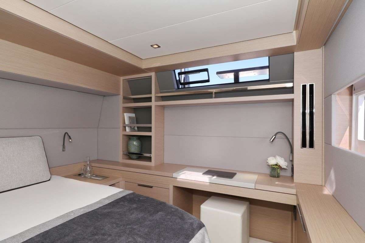 Lagoon 55 - photo 12