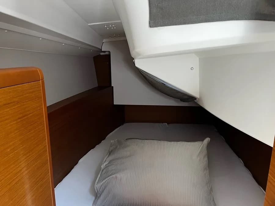 Sun Odyssey 349 - photo 4