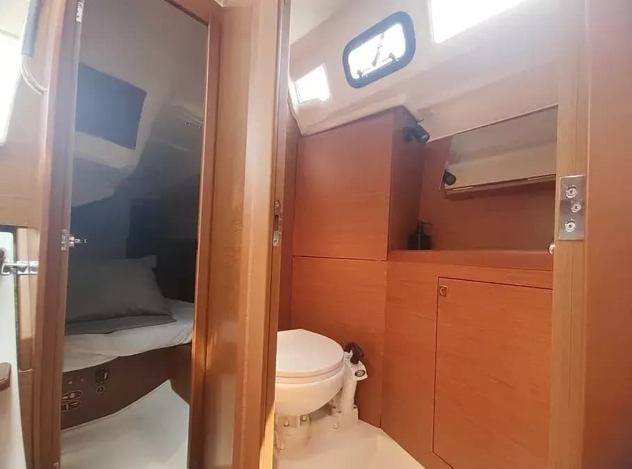 Sun Odyssey 349 - photo 14