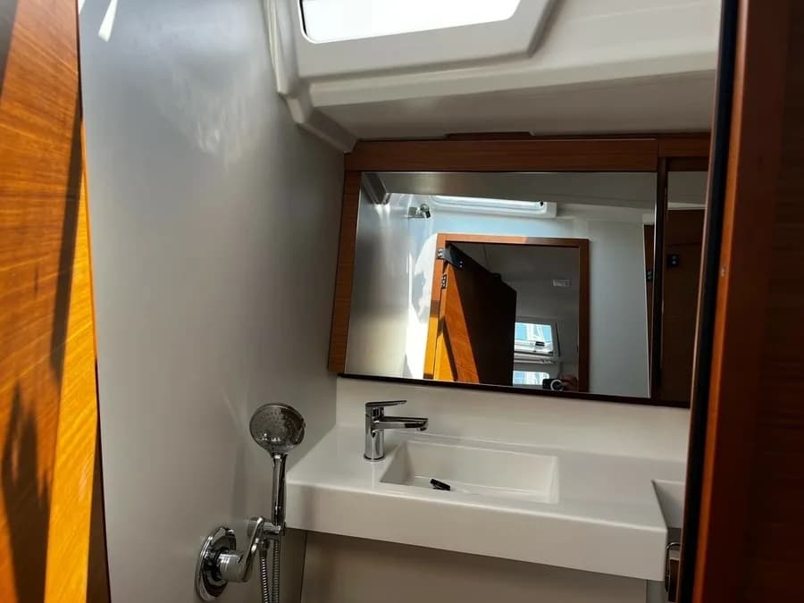 Sun Odyssey 440 - photo 14