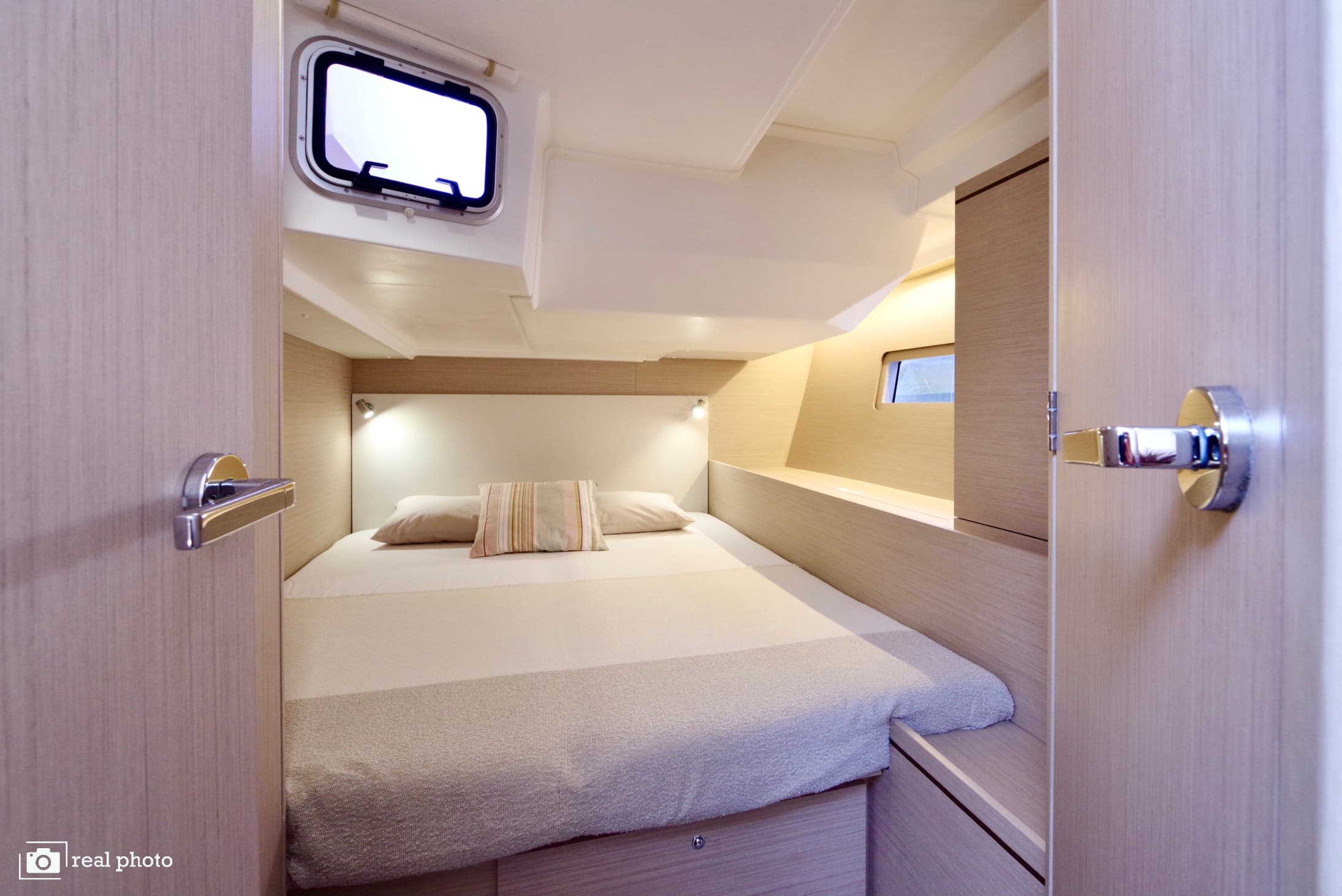 Oceanis 51.1 - photo 6