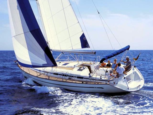 Bavaria 44 - photo