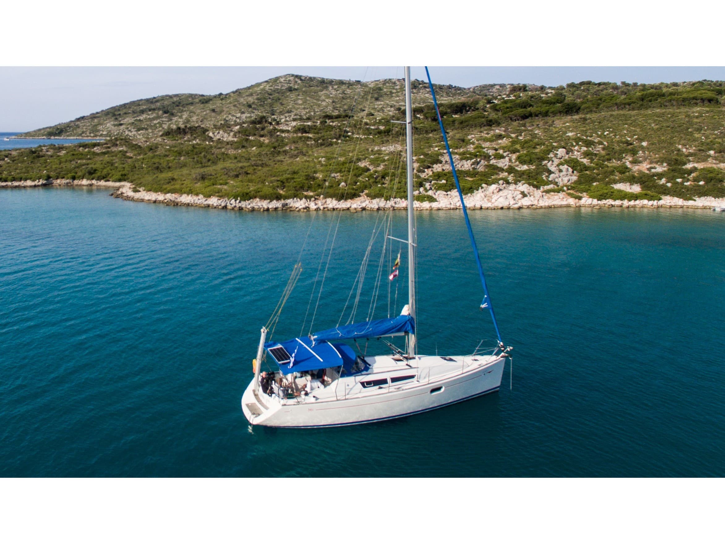 Sun Odyssey 36i - photo