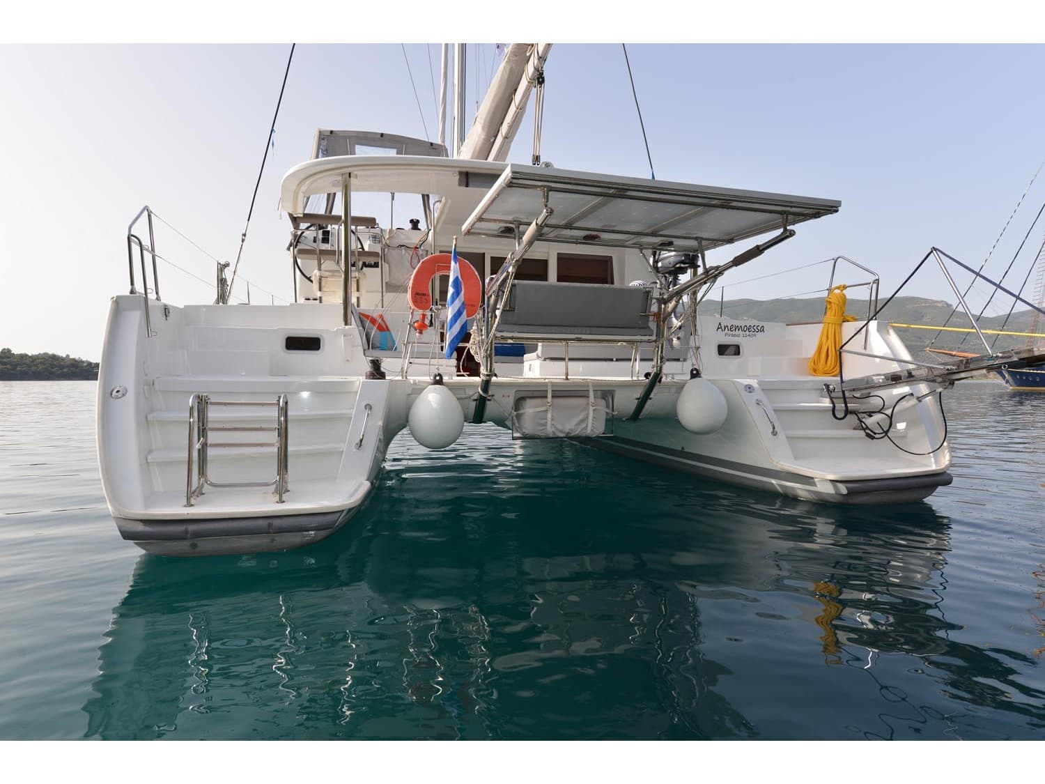 Lagoon 400 S2 - photo