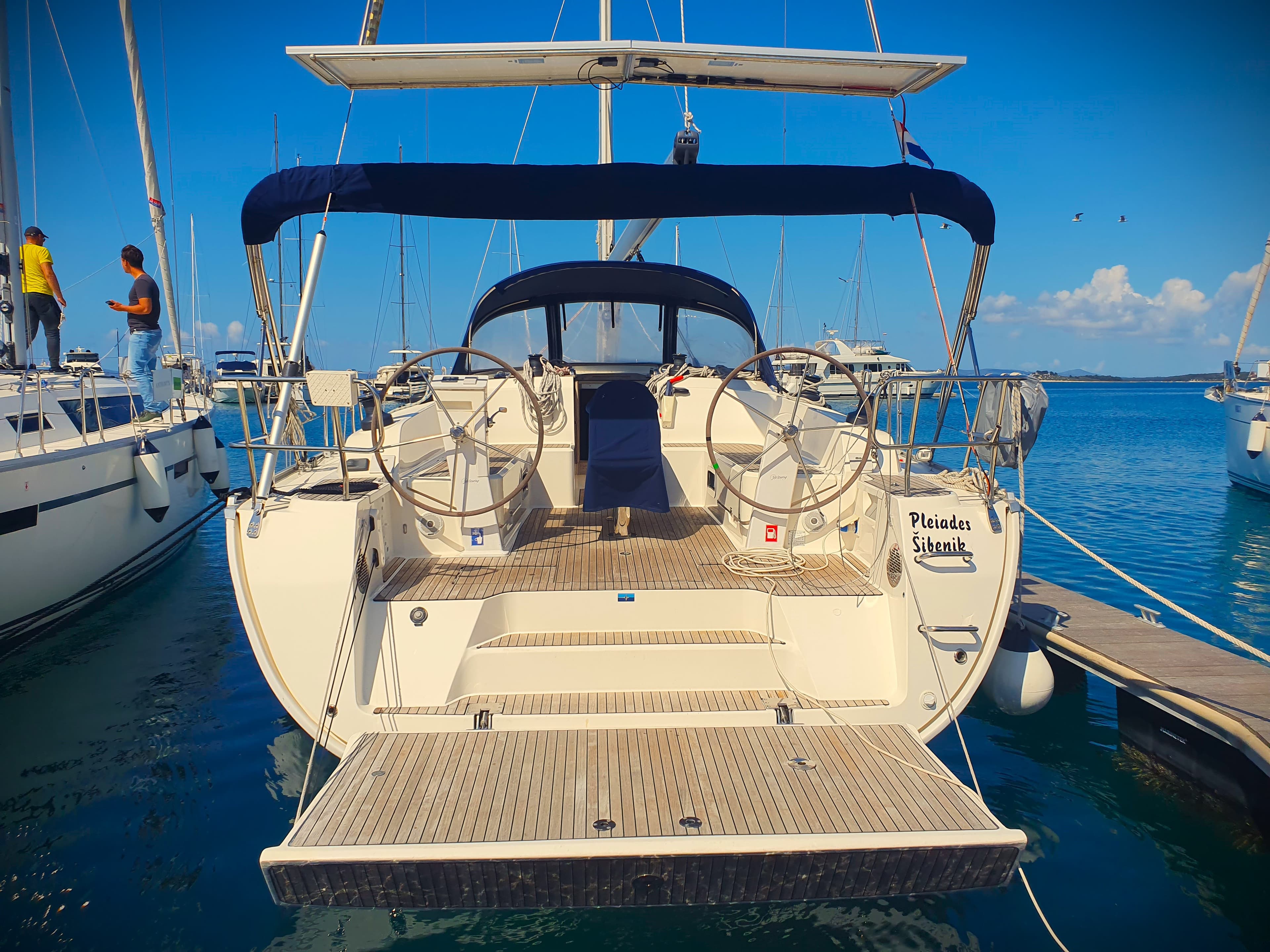 Bavaria Cruiser 46 - photo