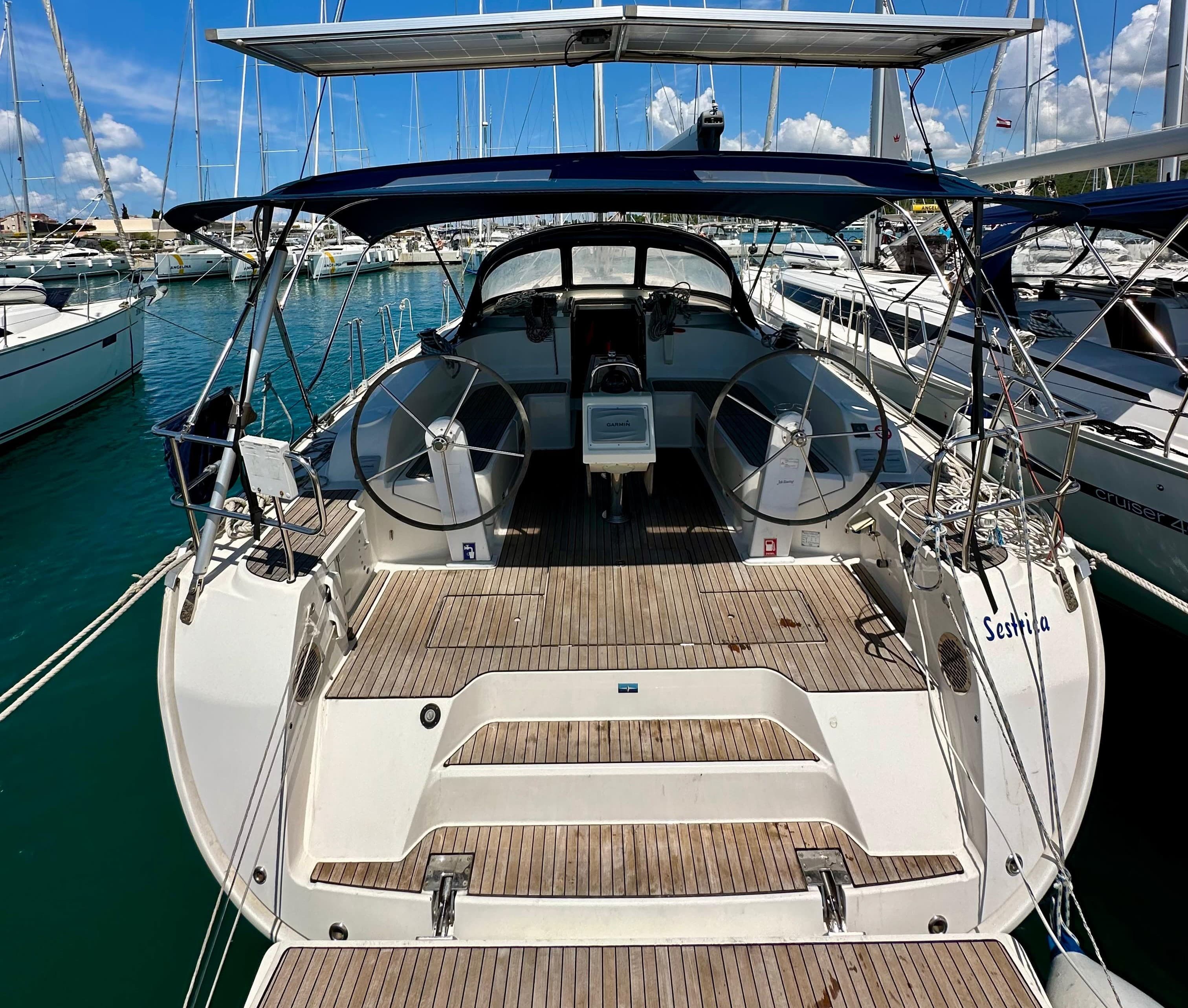 Bavaria Cruiser 46 - photo