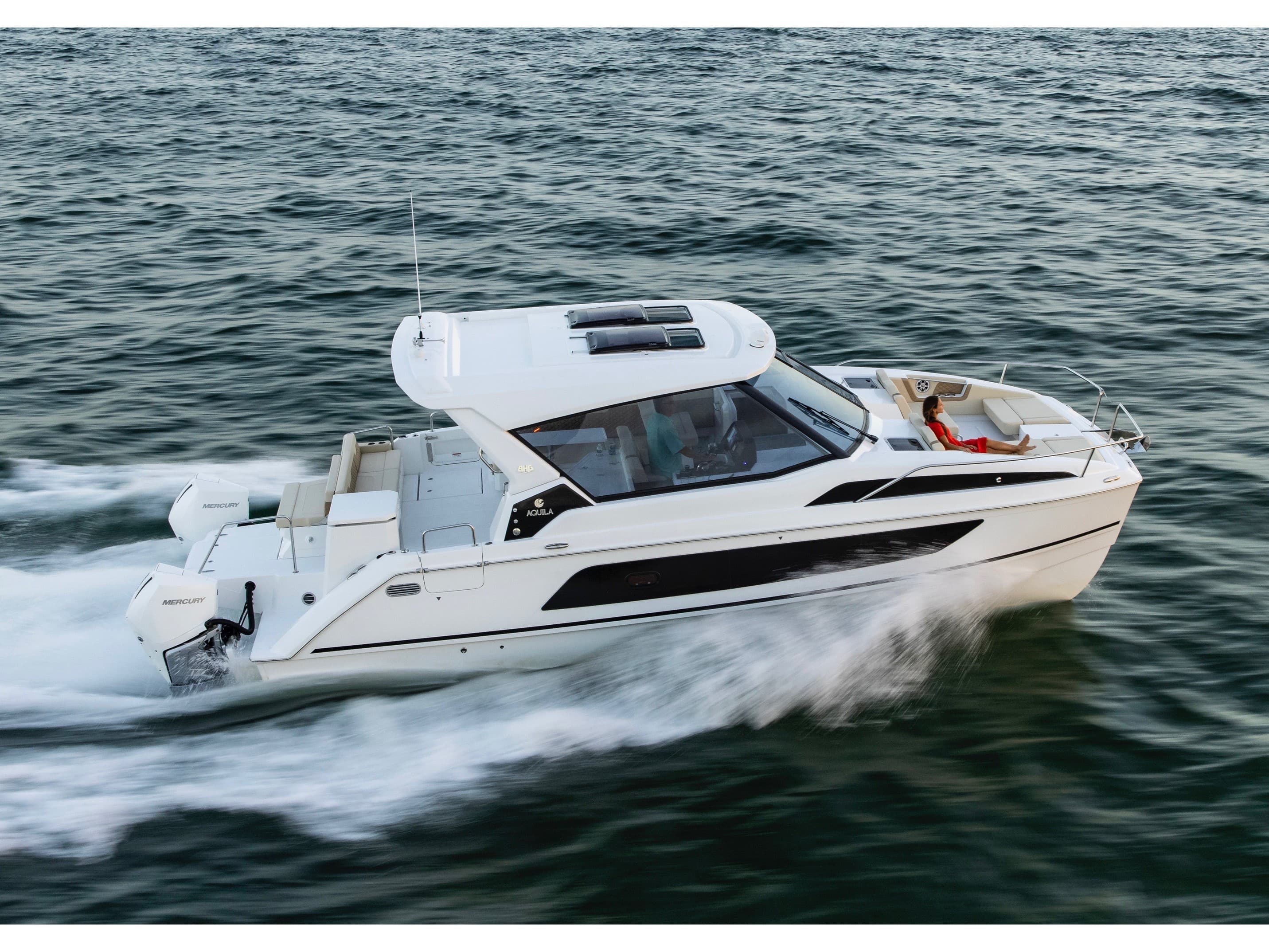 Aquila 36 Sport - photo