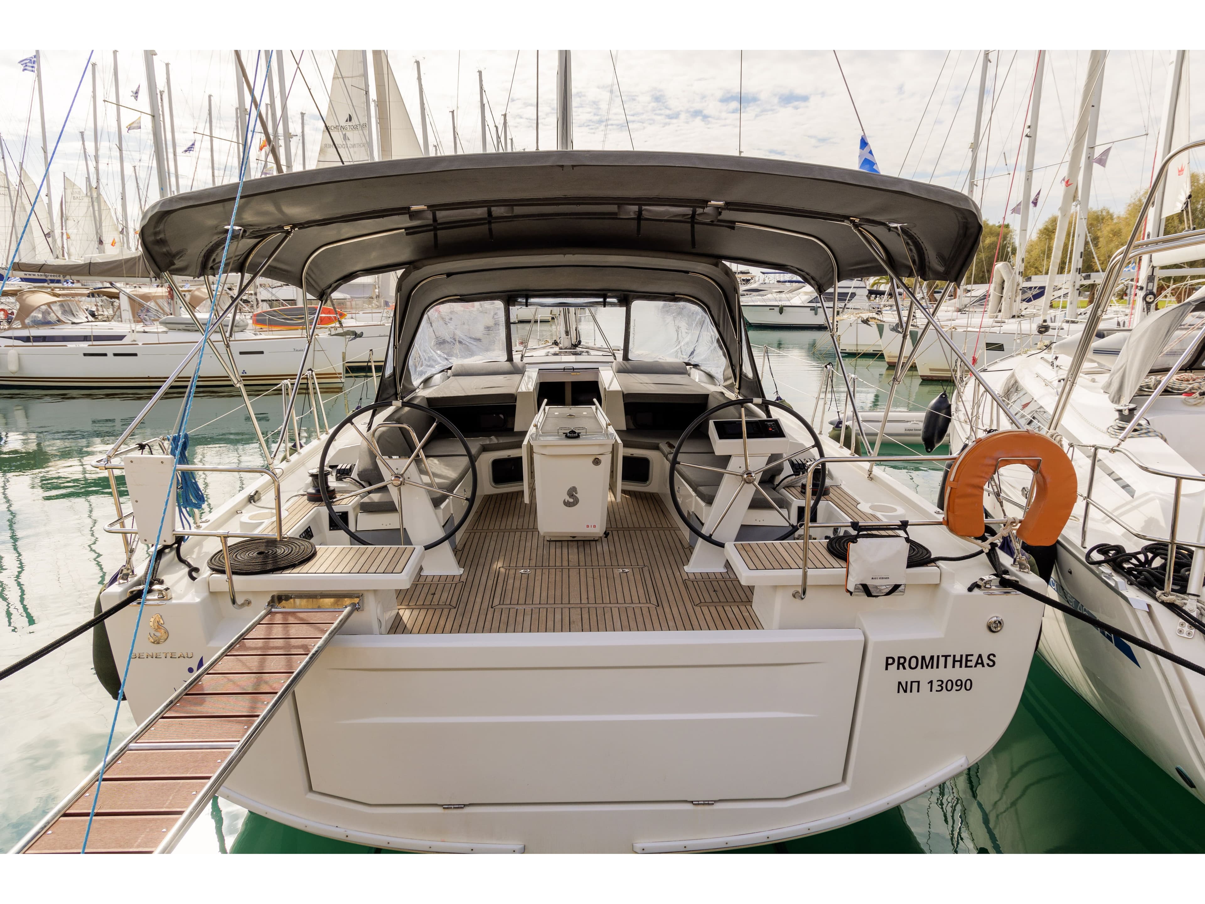 Oceanis 51.1 - photo